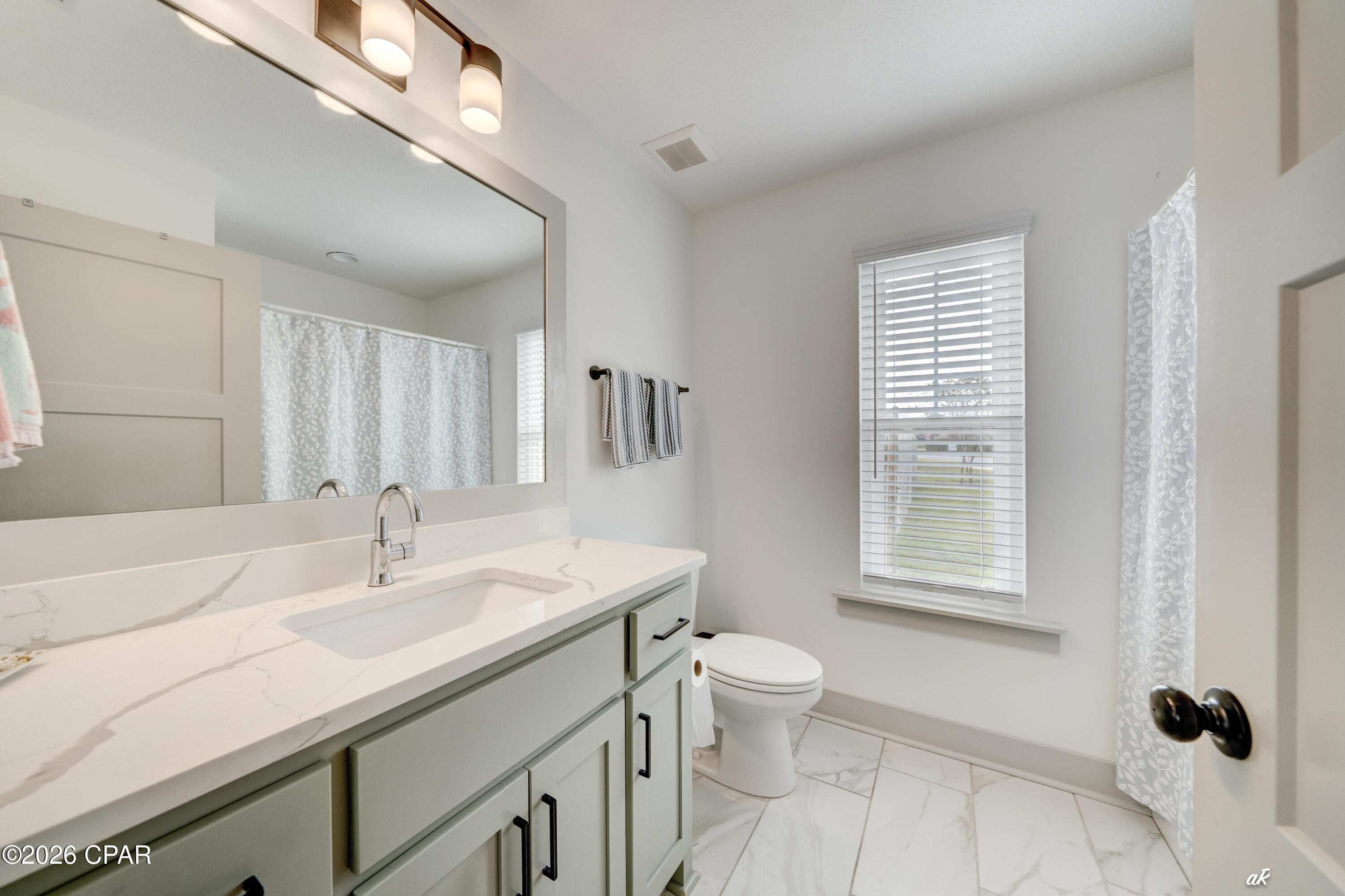 103 Lakeview Terrace Lynn Haven FL 32444