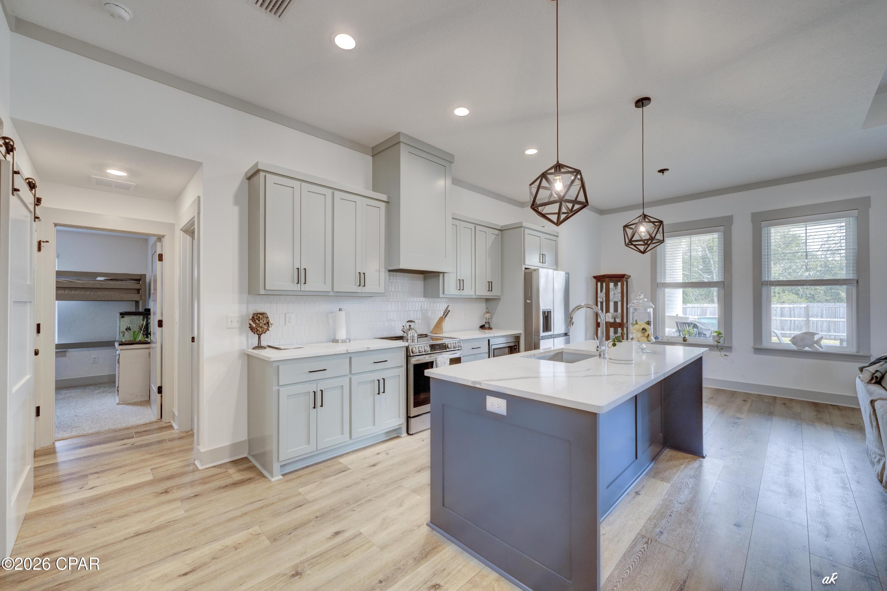 103 Lakeview Terrace Lynn Haven FL 32444