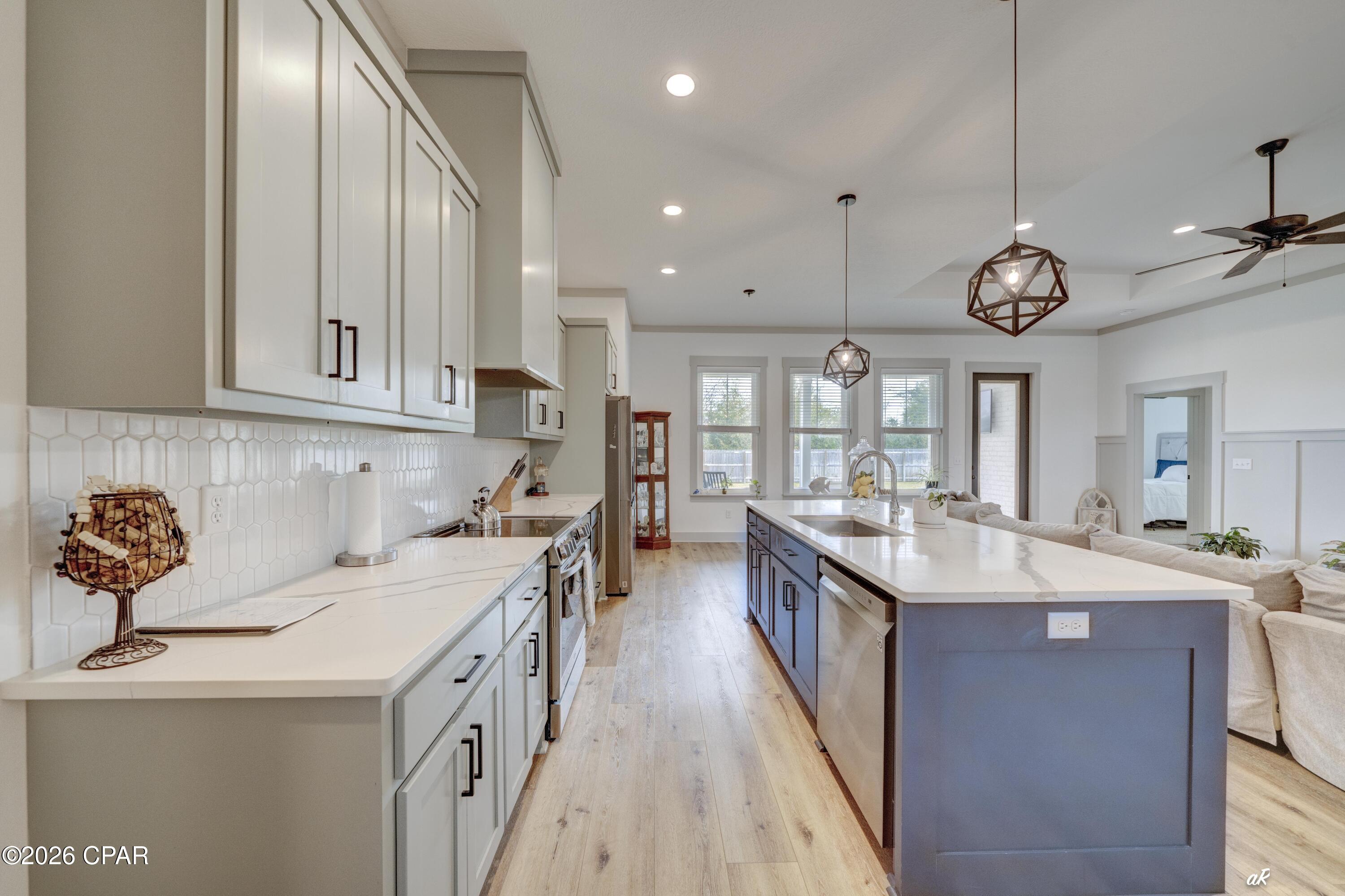 103 Lakeview Terrace Lynn Haven FL 32444