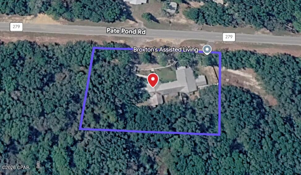 2233 Pate Pond Road Caryville FL 32427