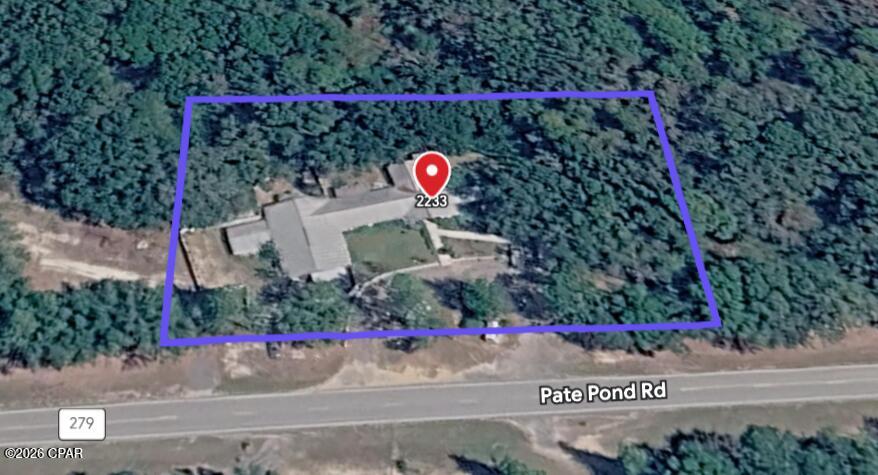 2233 Pate Pond Road Caryville FL 32427
