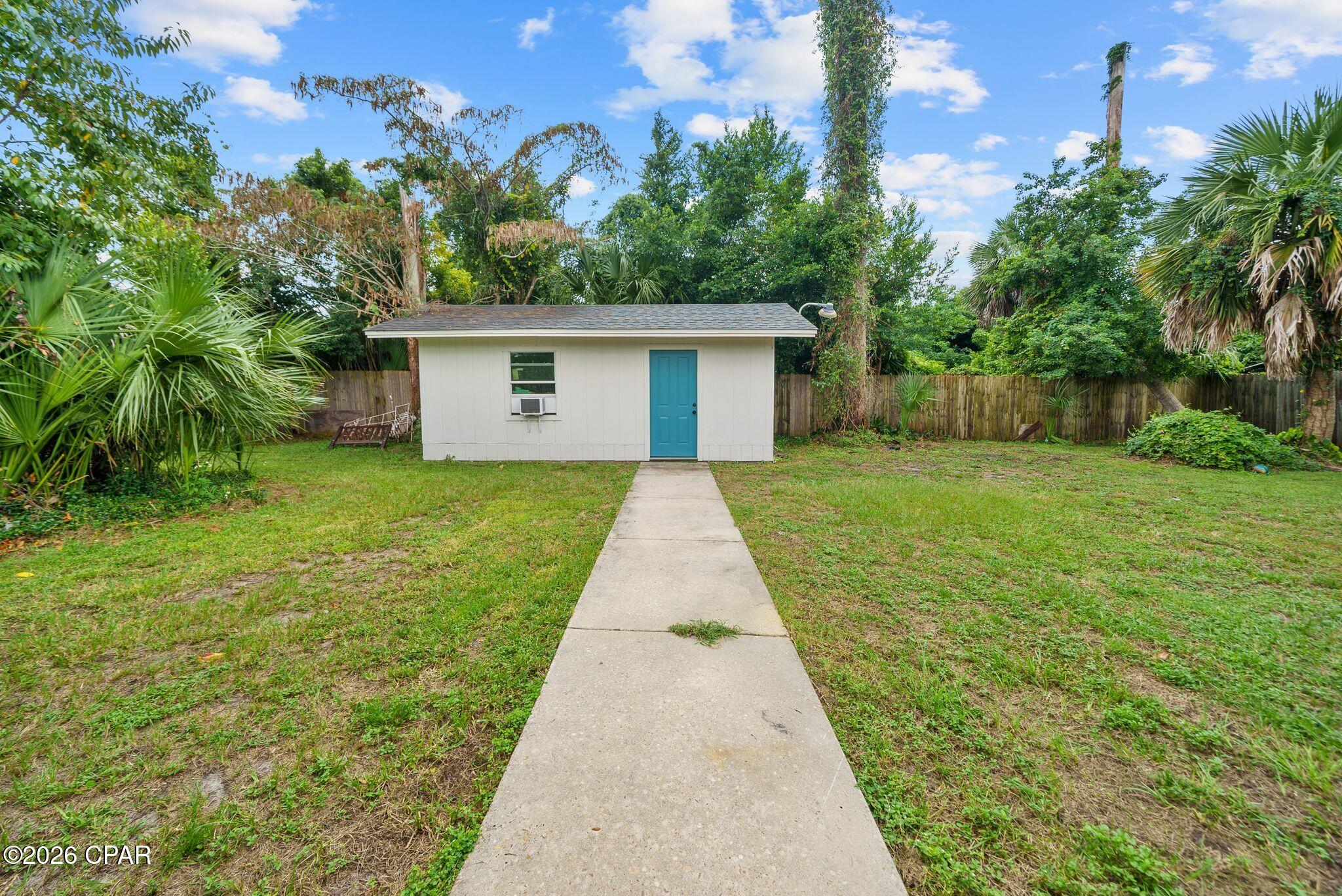 904 E 2nd Court Panama City FL 32401