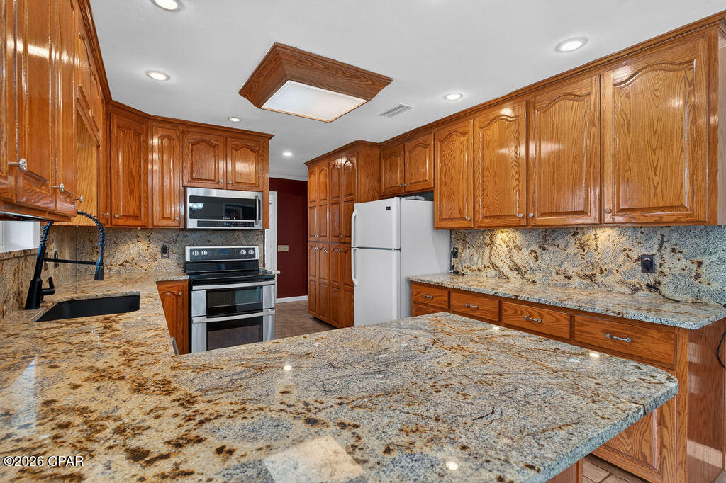 1712 Shamrock Lane Chipley FL 32428