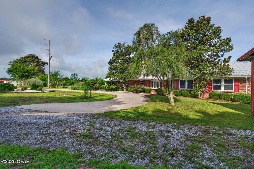 1712 Shamrock Lane Chipley FL 32428