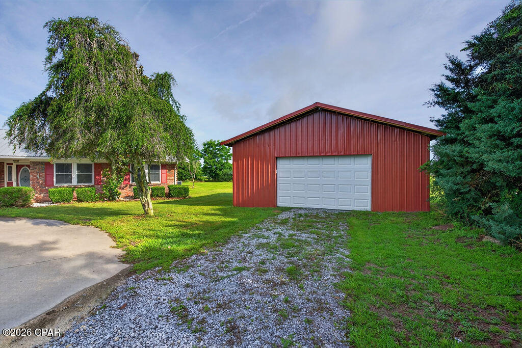 1712 Shamrock Lane Chipley FL 32428
