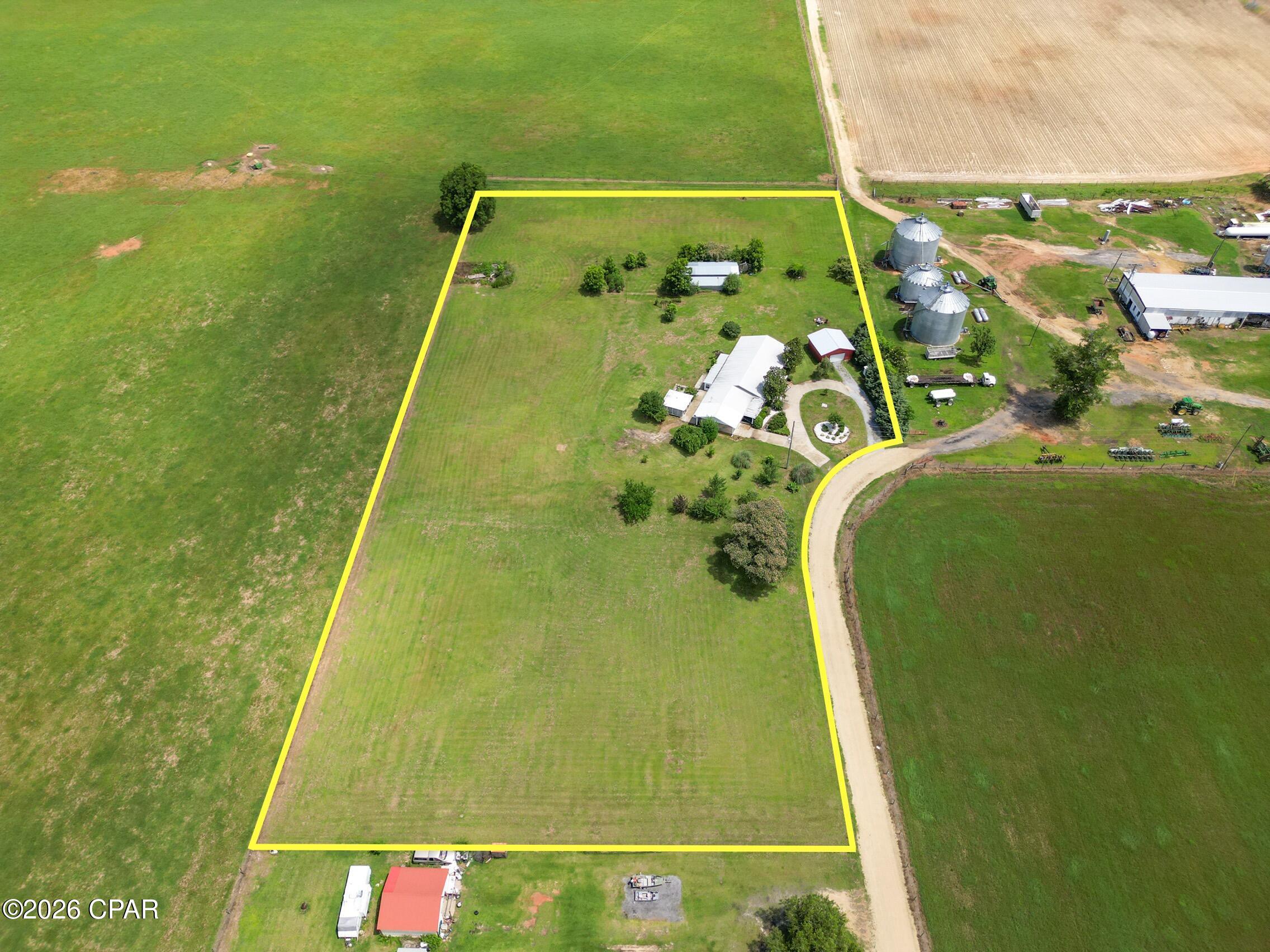 1712 Shamrock Lane Chipley FL 32428
