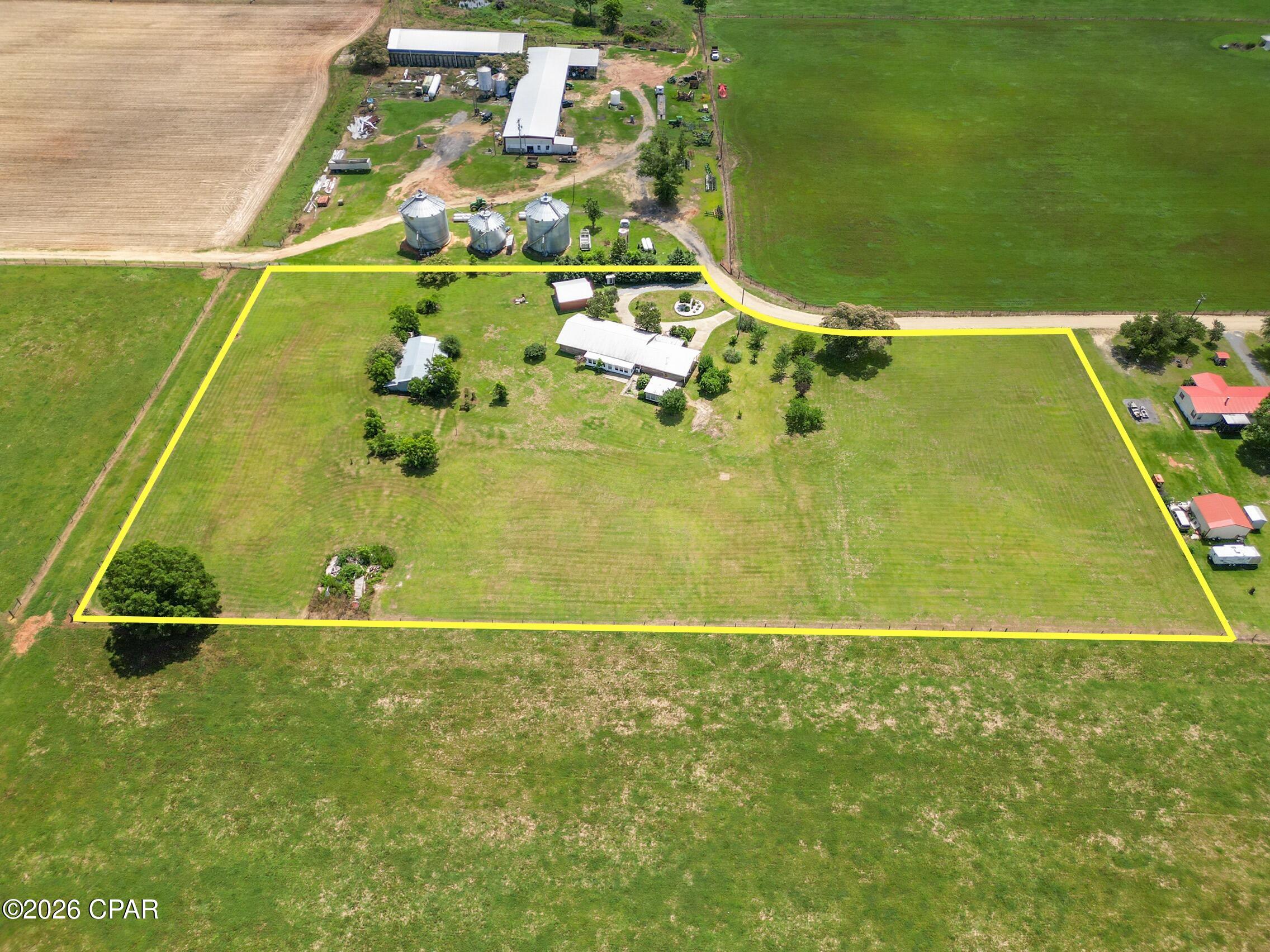 1712 Shamrock Lane Chipley FL 32428