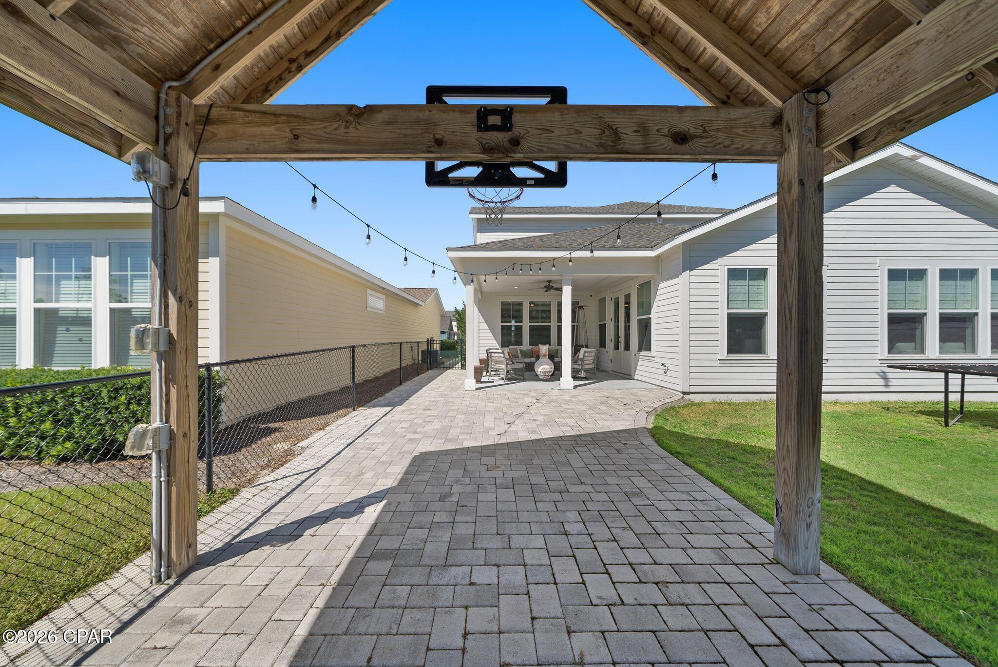 1621 Kestrel Street Panama City FL 32405