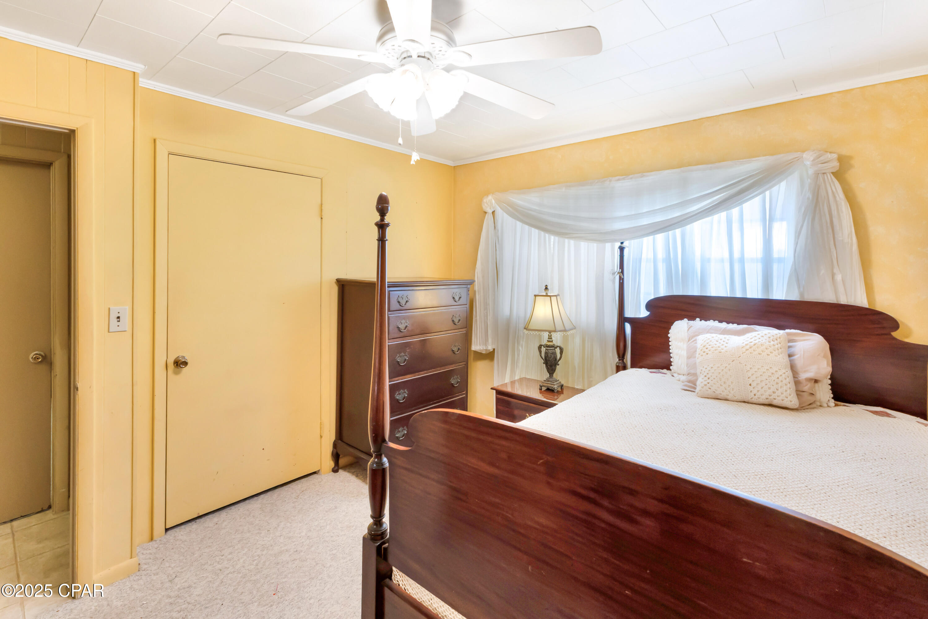 176 Bourbon Street Freeport FL 32439