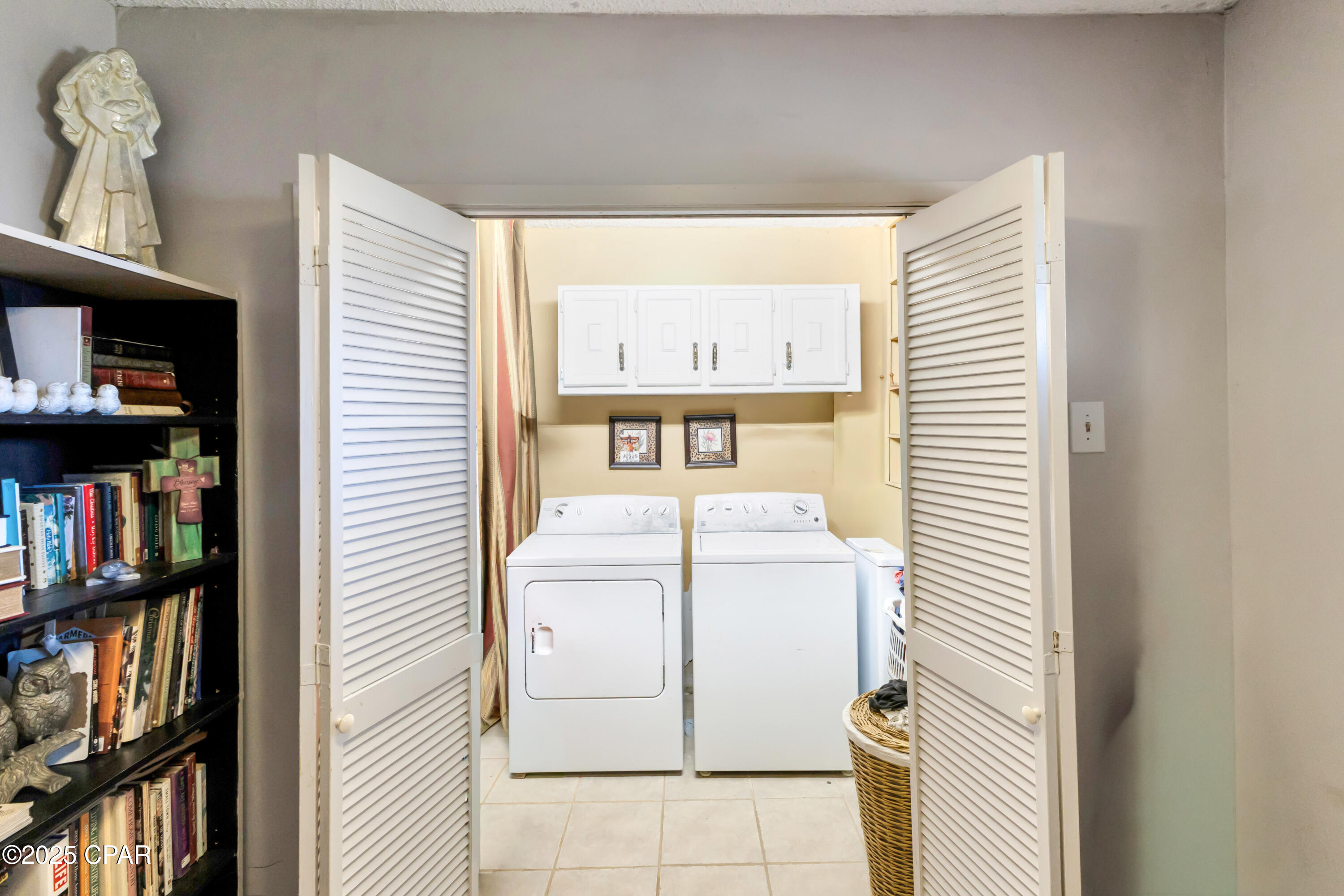 176 Bourbon Street Freeport FL 32439