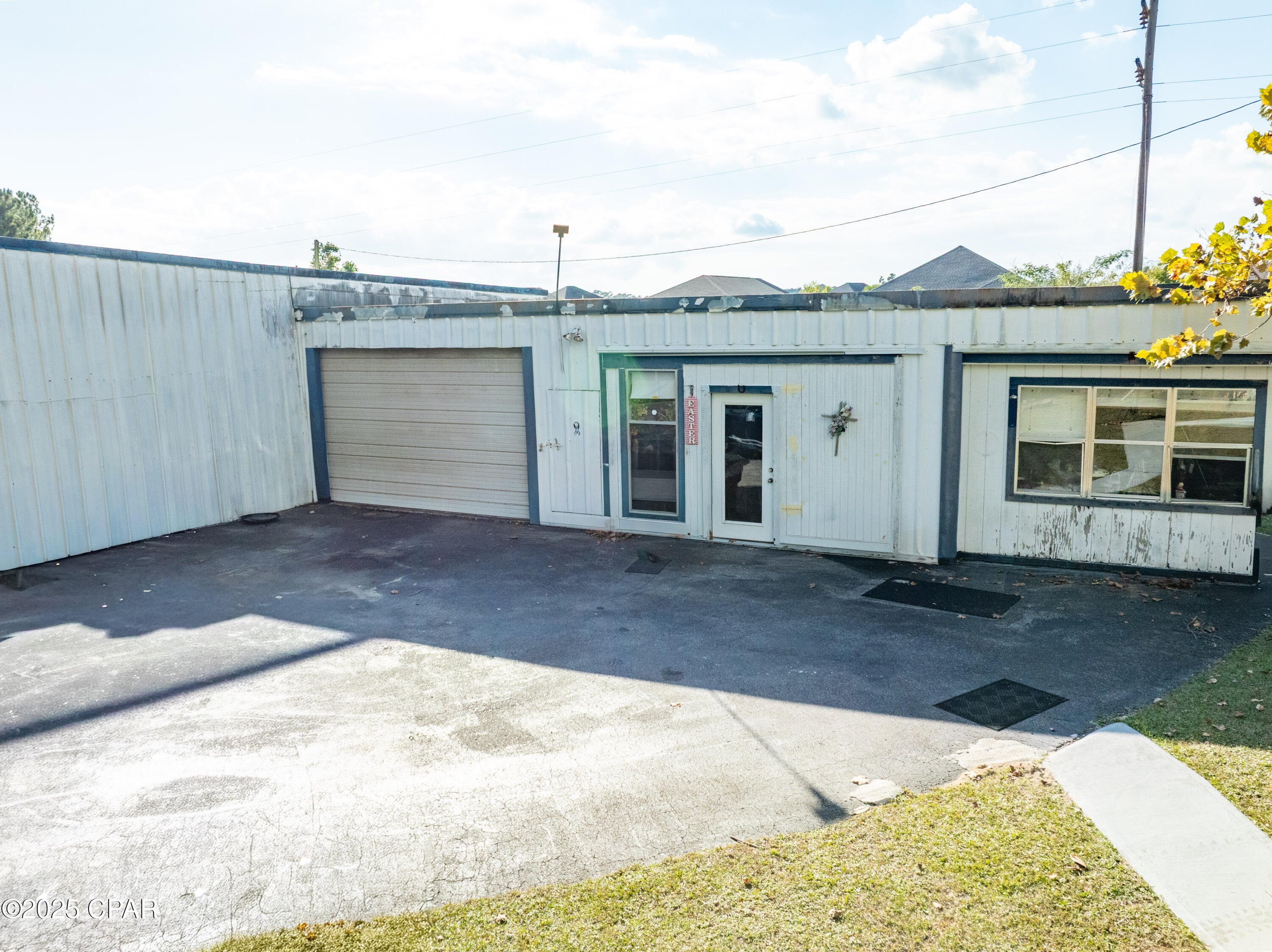 176 Bourbon Street Freeport FL 32439