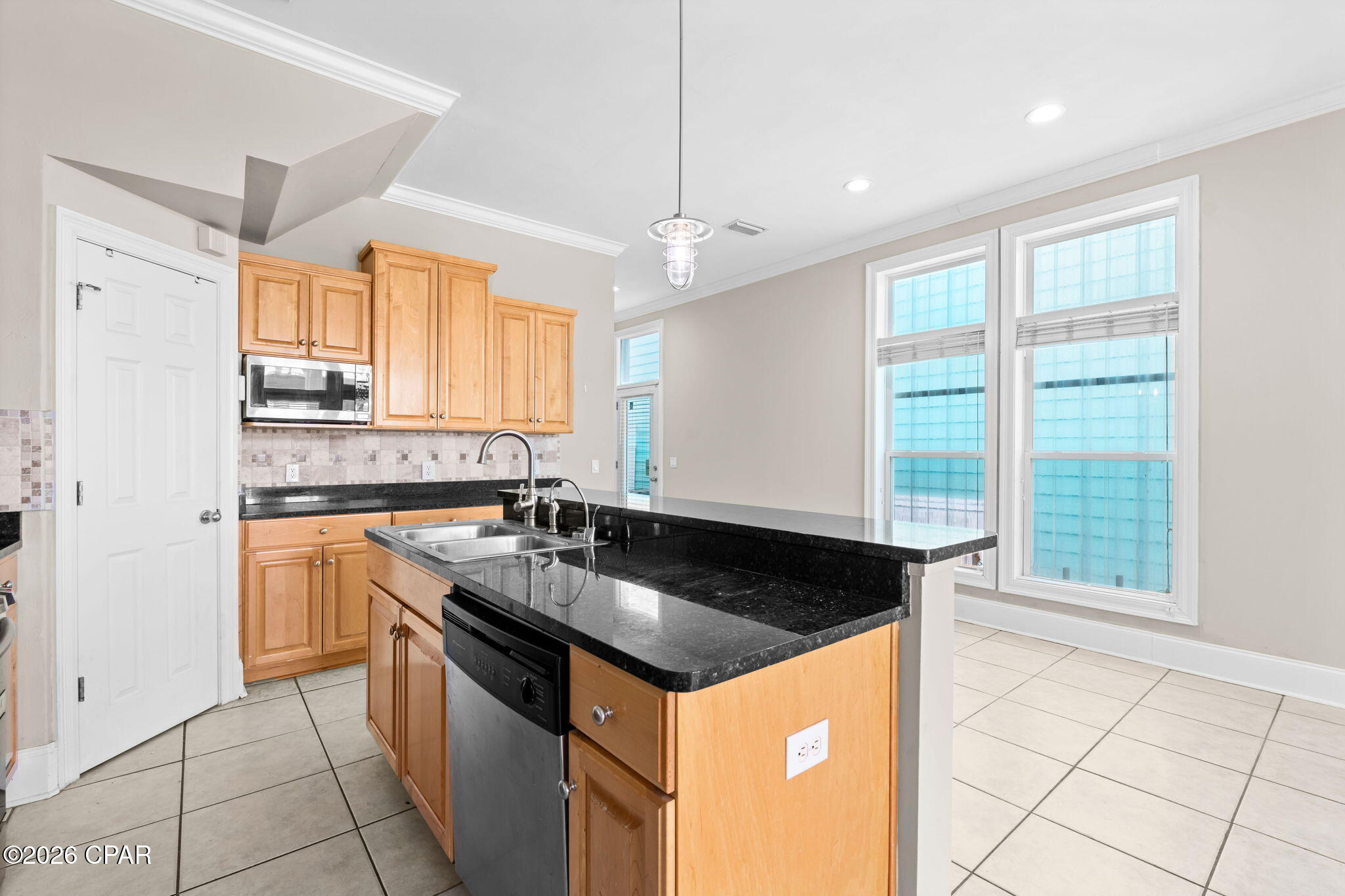 7412 Thomas Drive Panama City Beach FL 32408