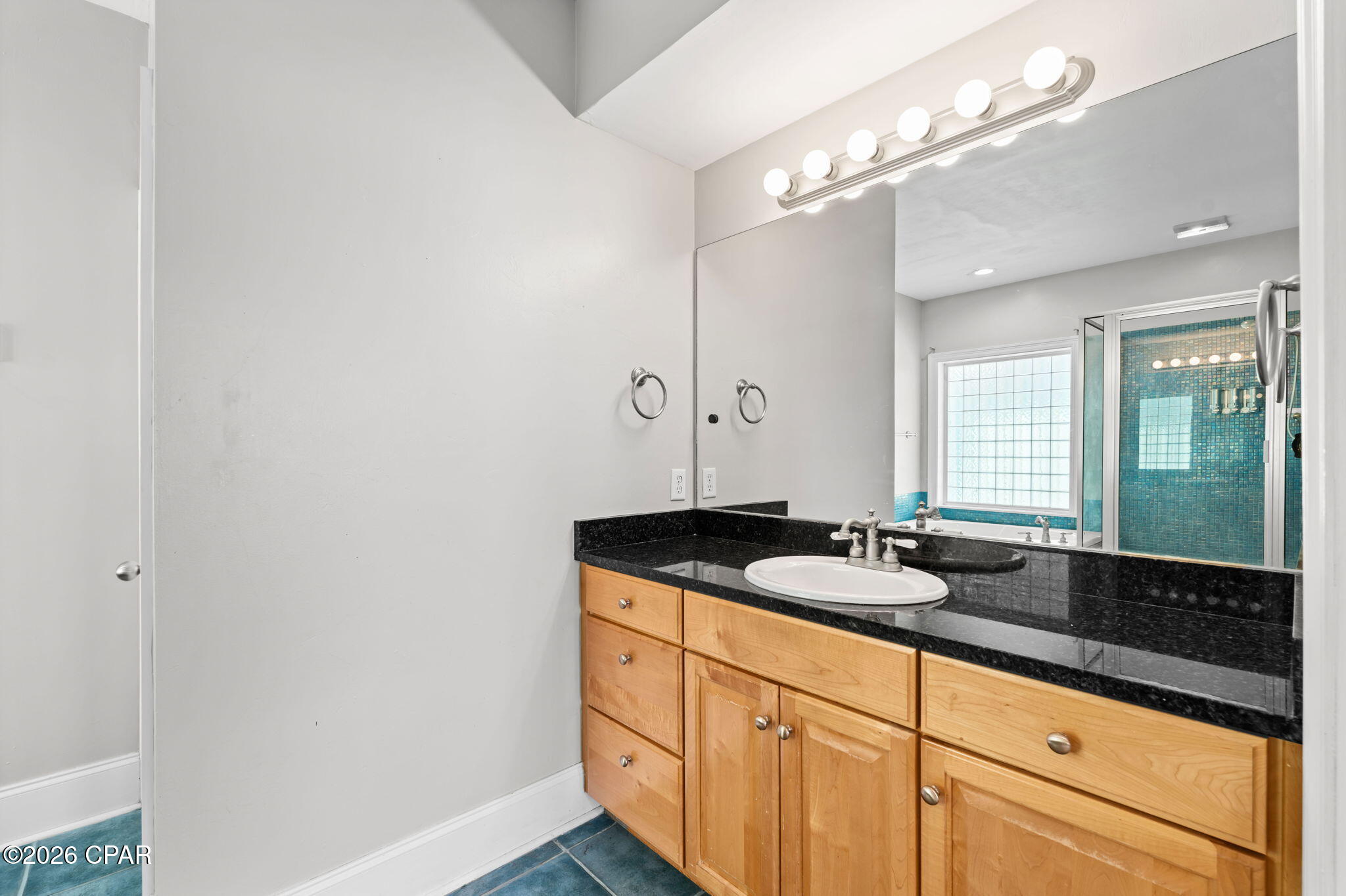 7412 Thomas Drive Panama City Beach FL 32408