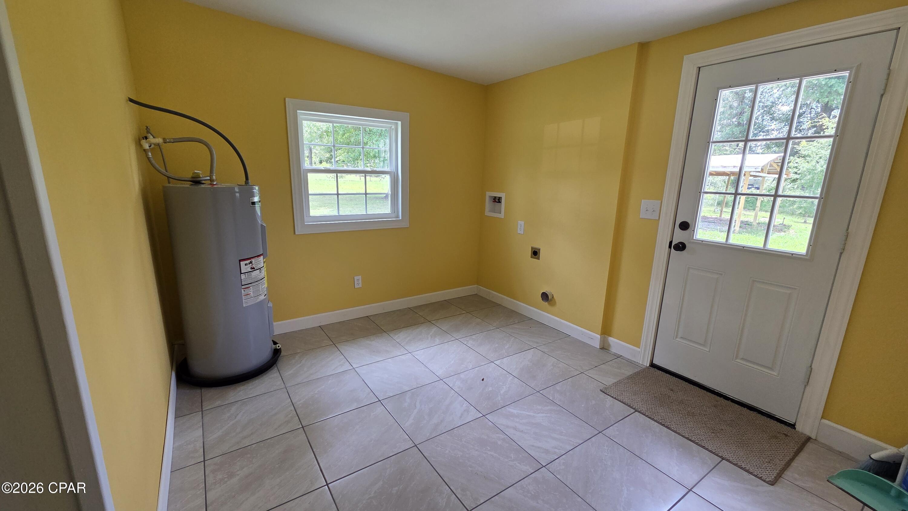 4895 Old Spanish Trail Marianna FL 32448