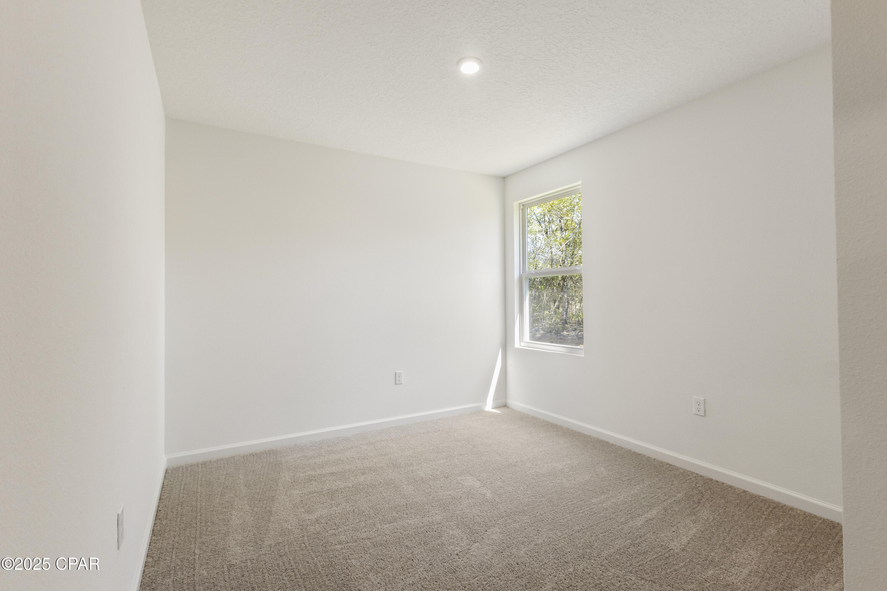 3977 Horizon Avenue Chipley FL 32428