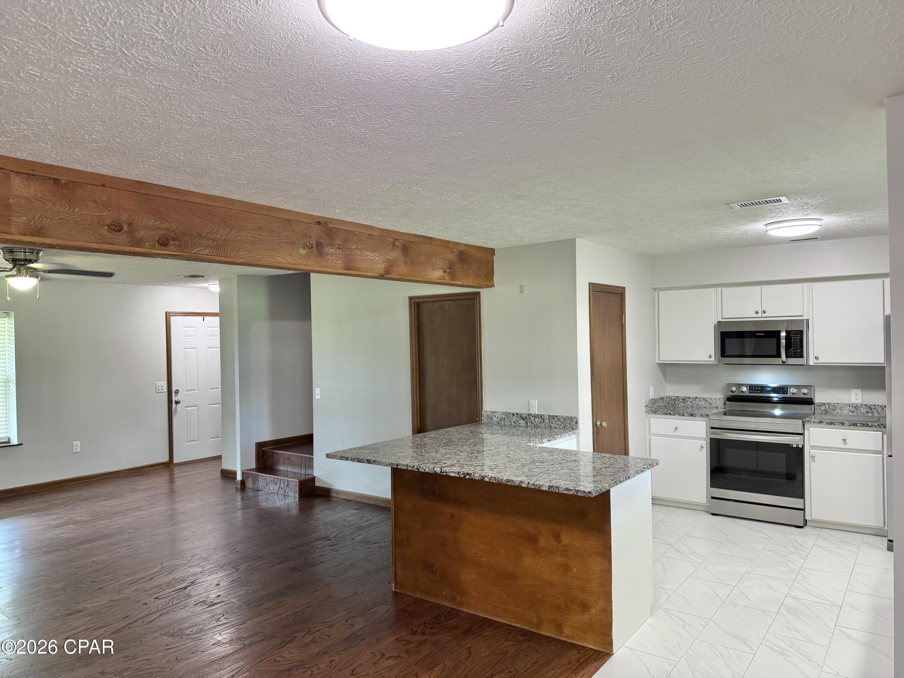 10102 Davenport Avenue Youngstown FL 32466