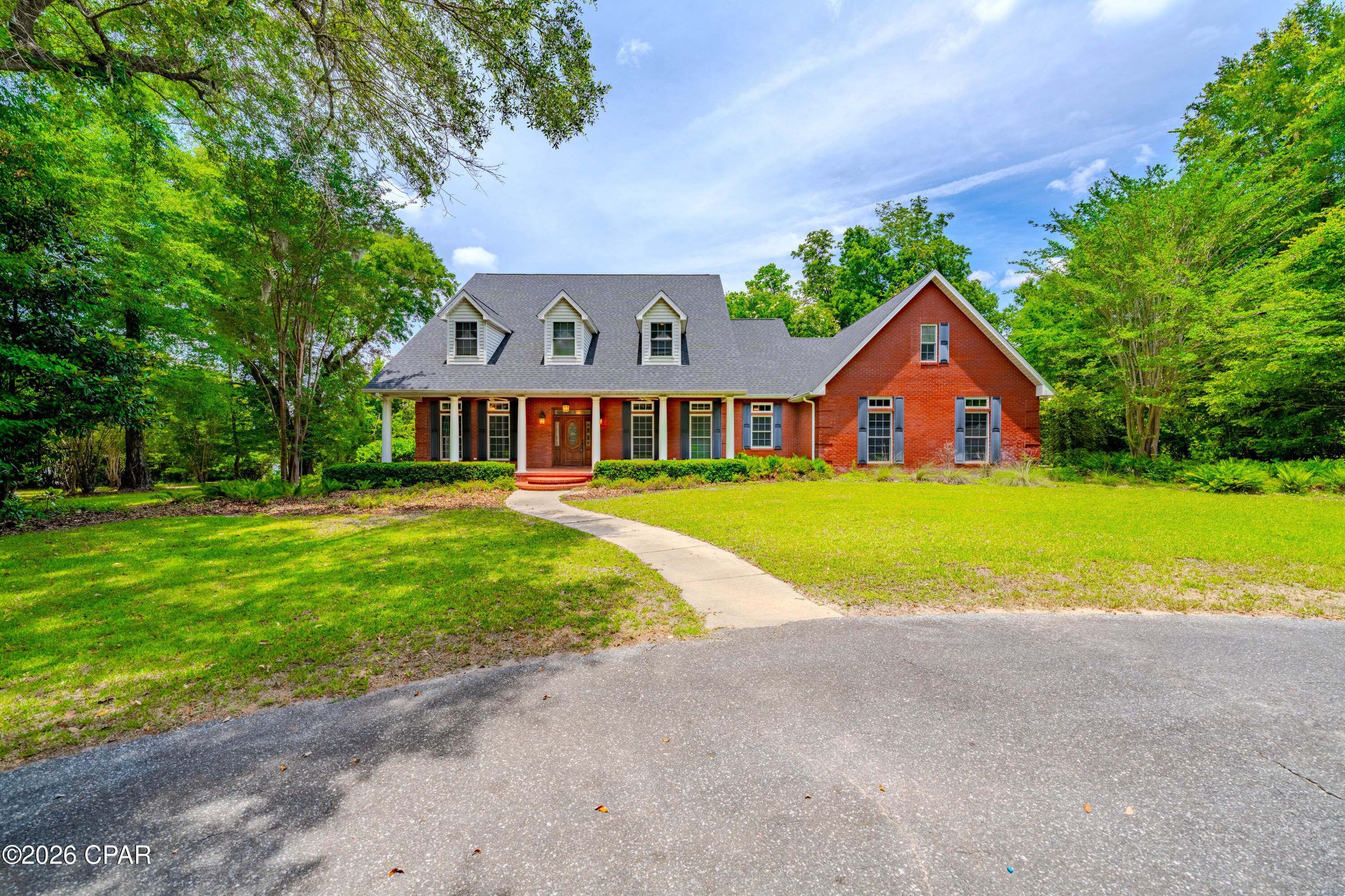 5130 Lake Bluff Circle Marianna FL 32446