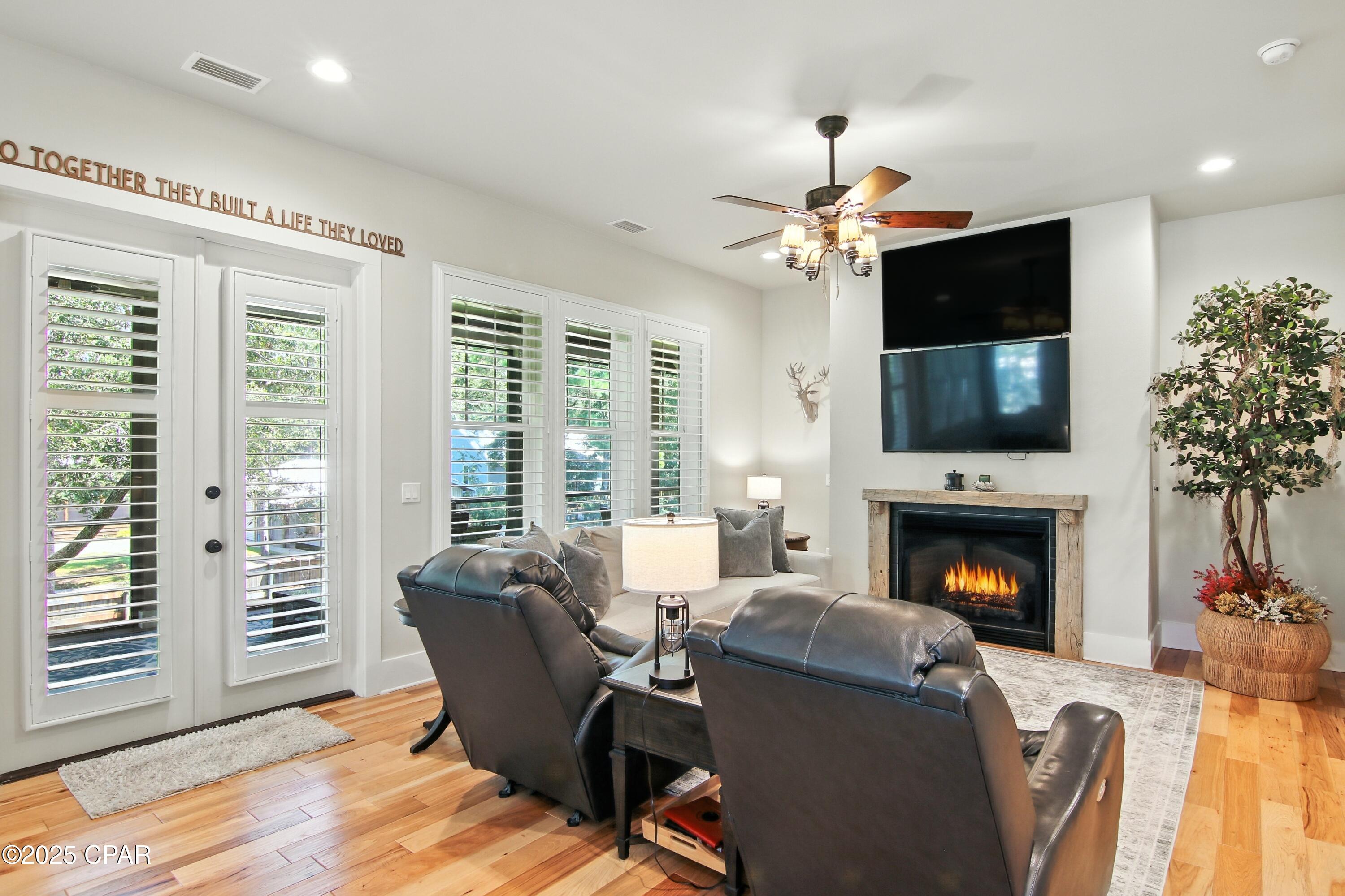 400 Pitts Bayshore Drive Freeport FL 32439