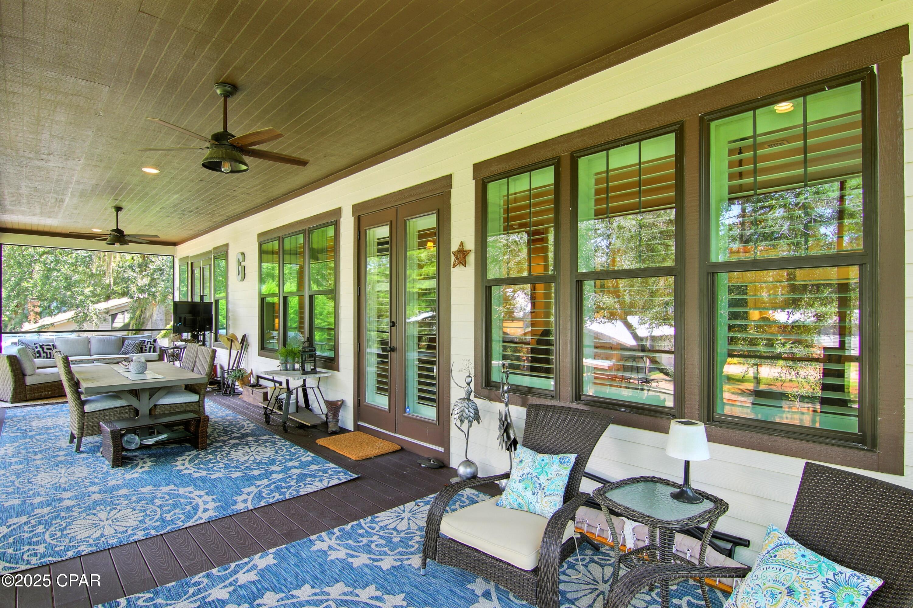 400 Pitts Bayshore Drive Freeport FL 32439