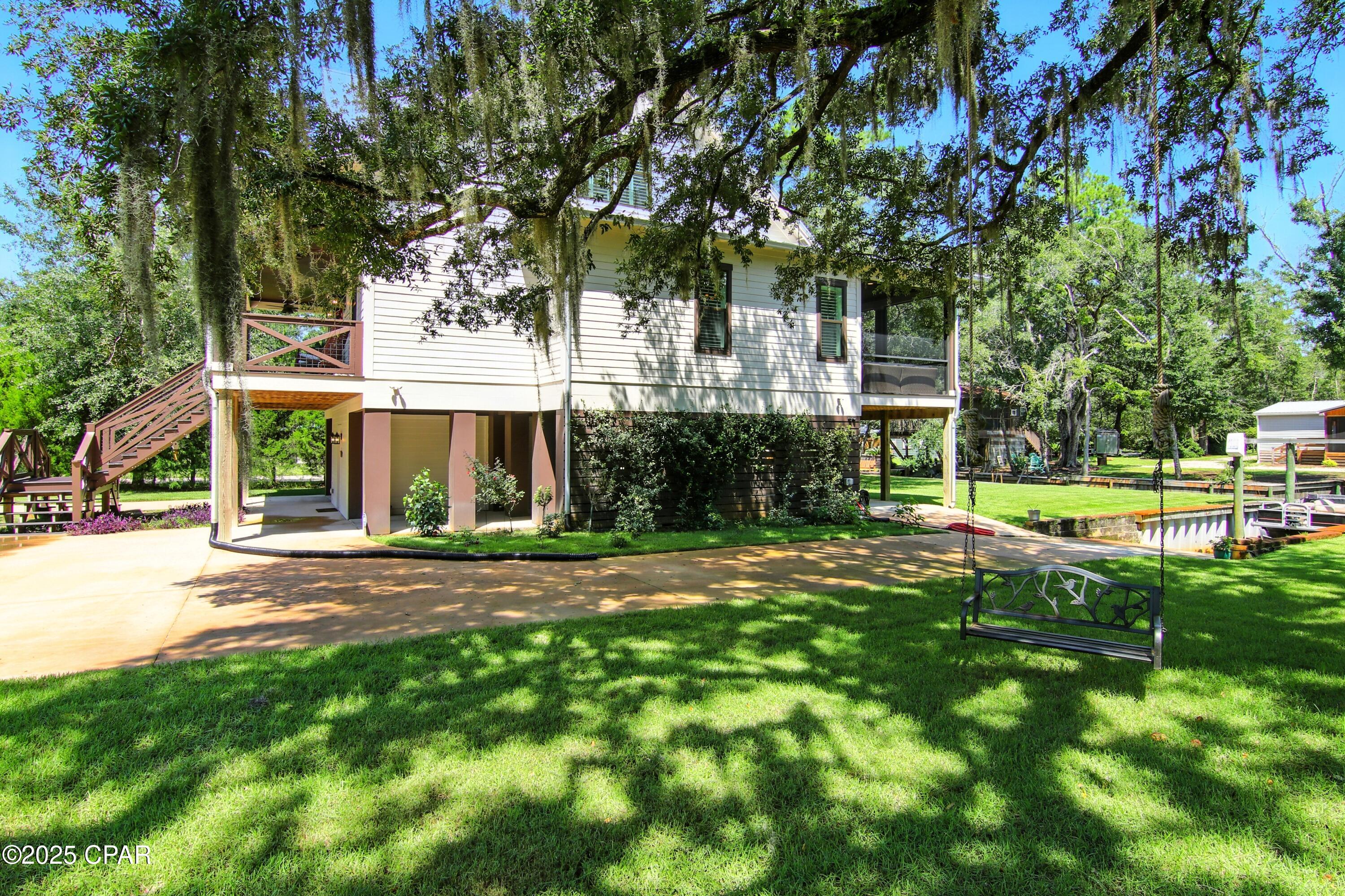 400 Pitts Bayshore Drive Freeport FL 32439