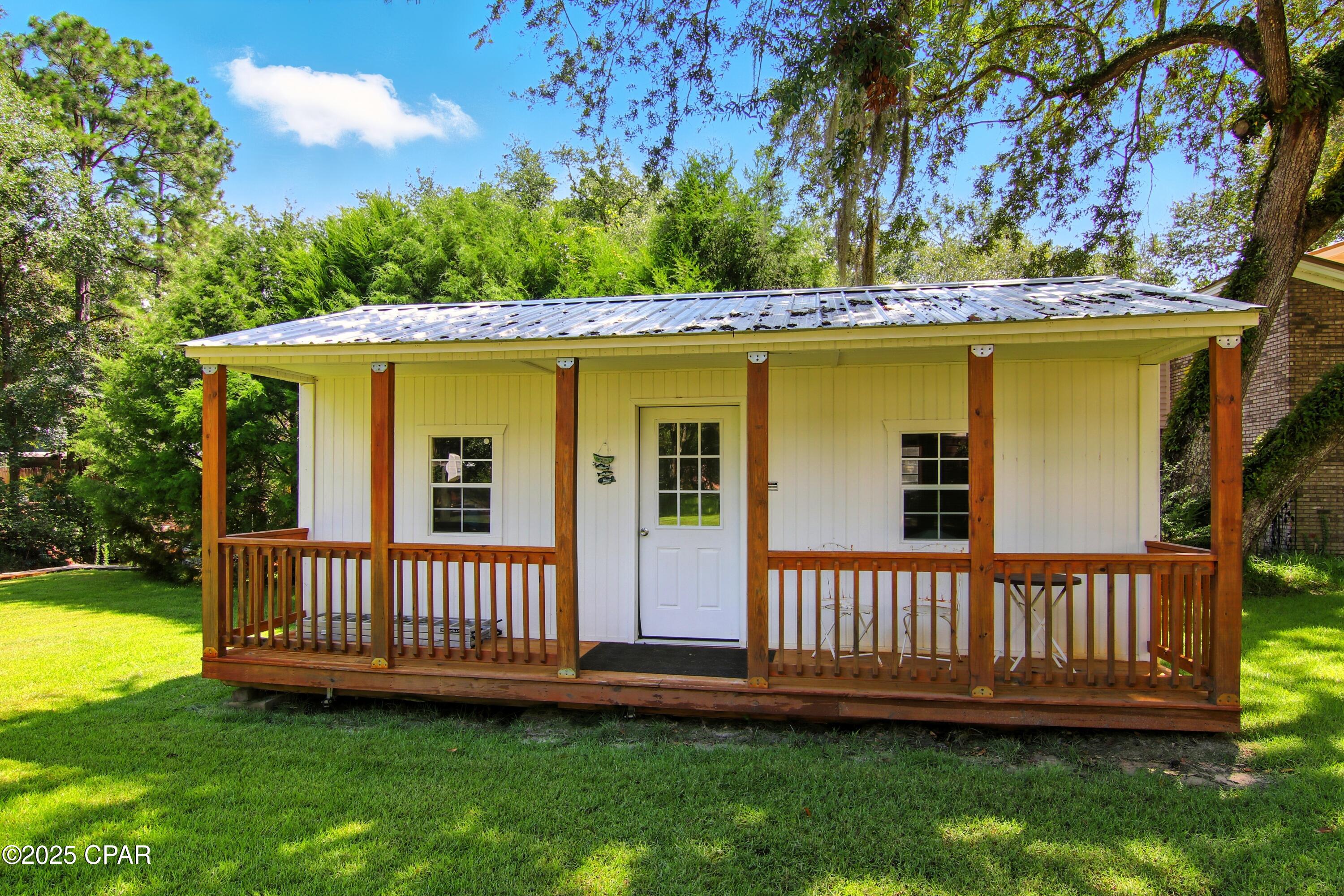 400 Pitts Bayshore Drive Freeport FL 32439