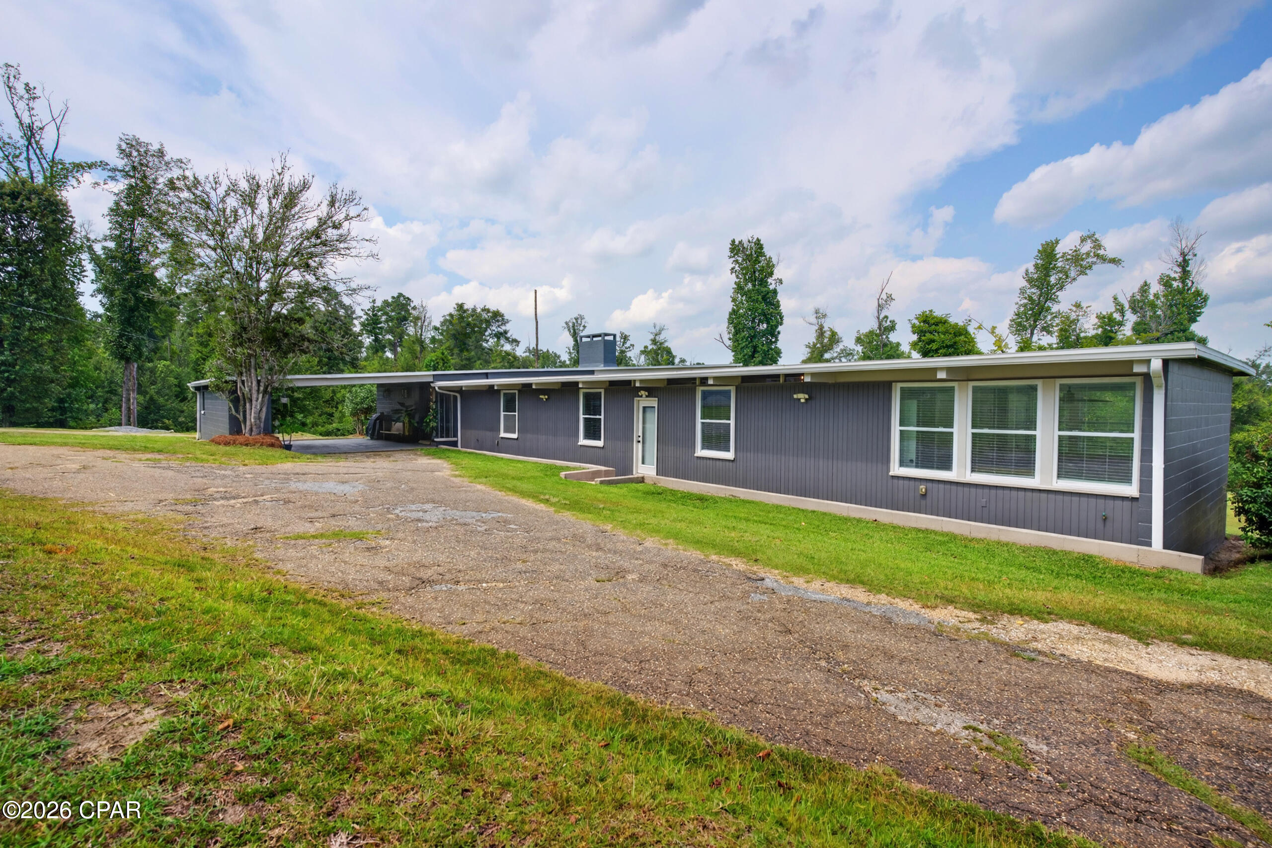 3091 6th Street Marianna FL 32446