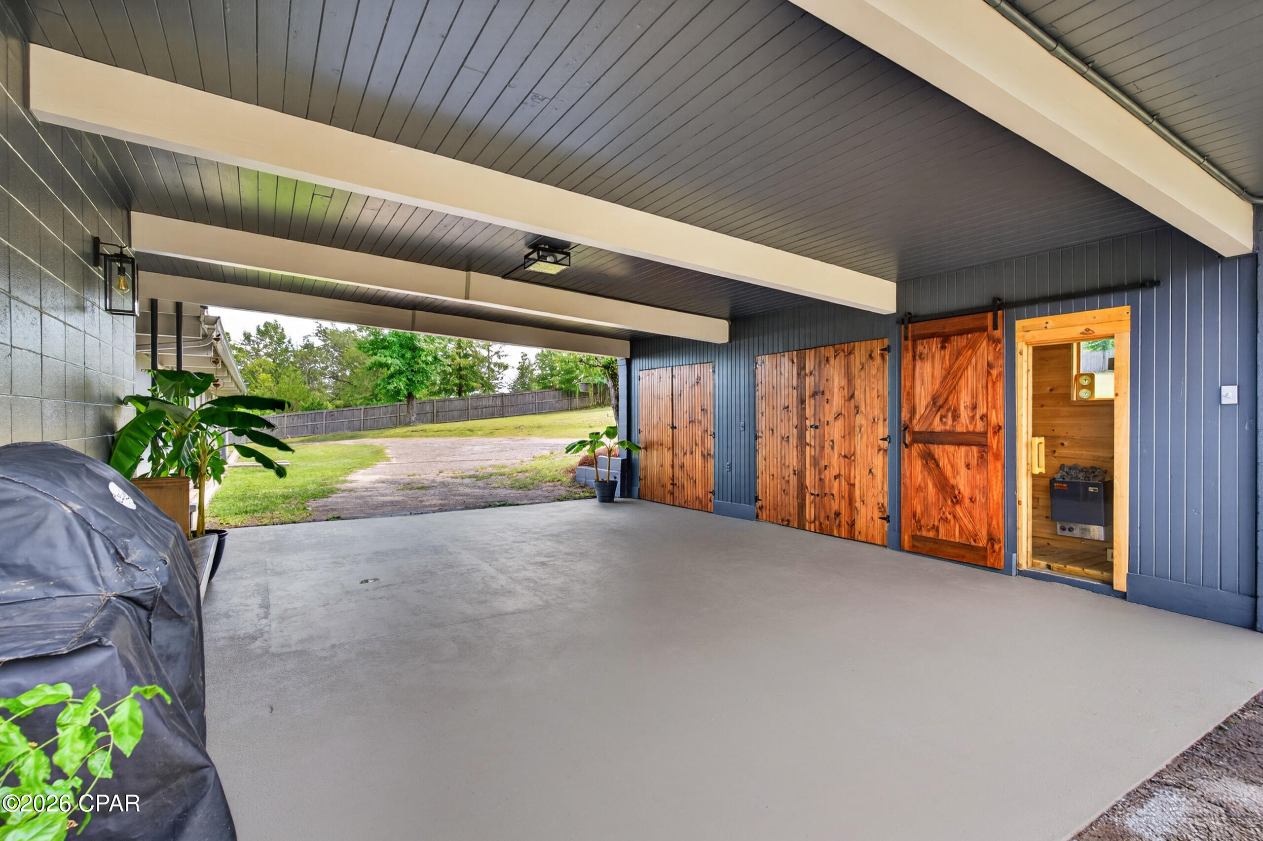 3091 6th Street Marianna FL 32446