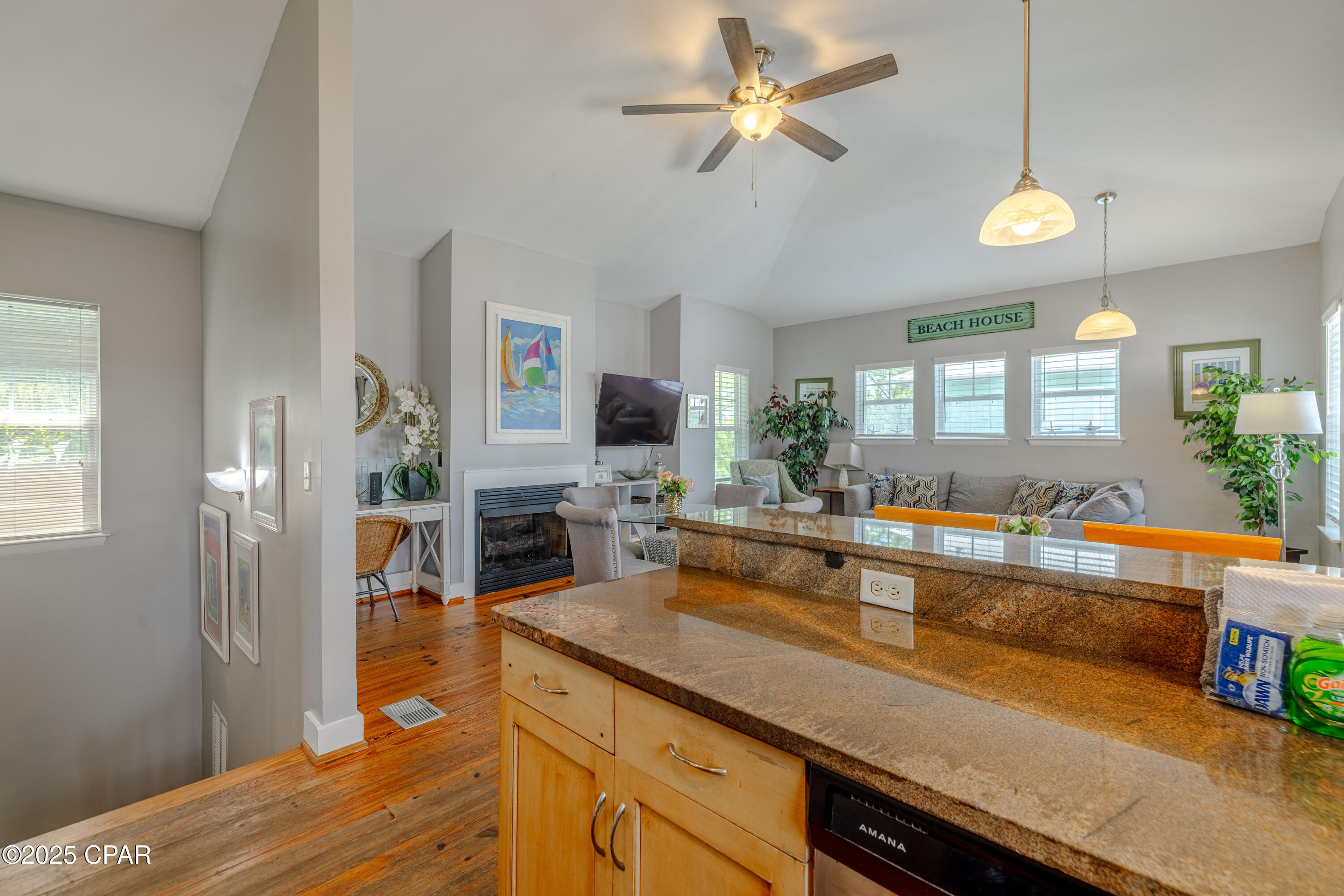 8410 Thomas Drive Panama City Beach FL 32408