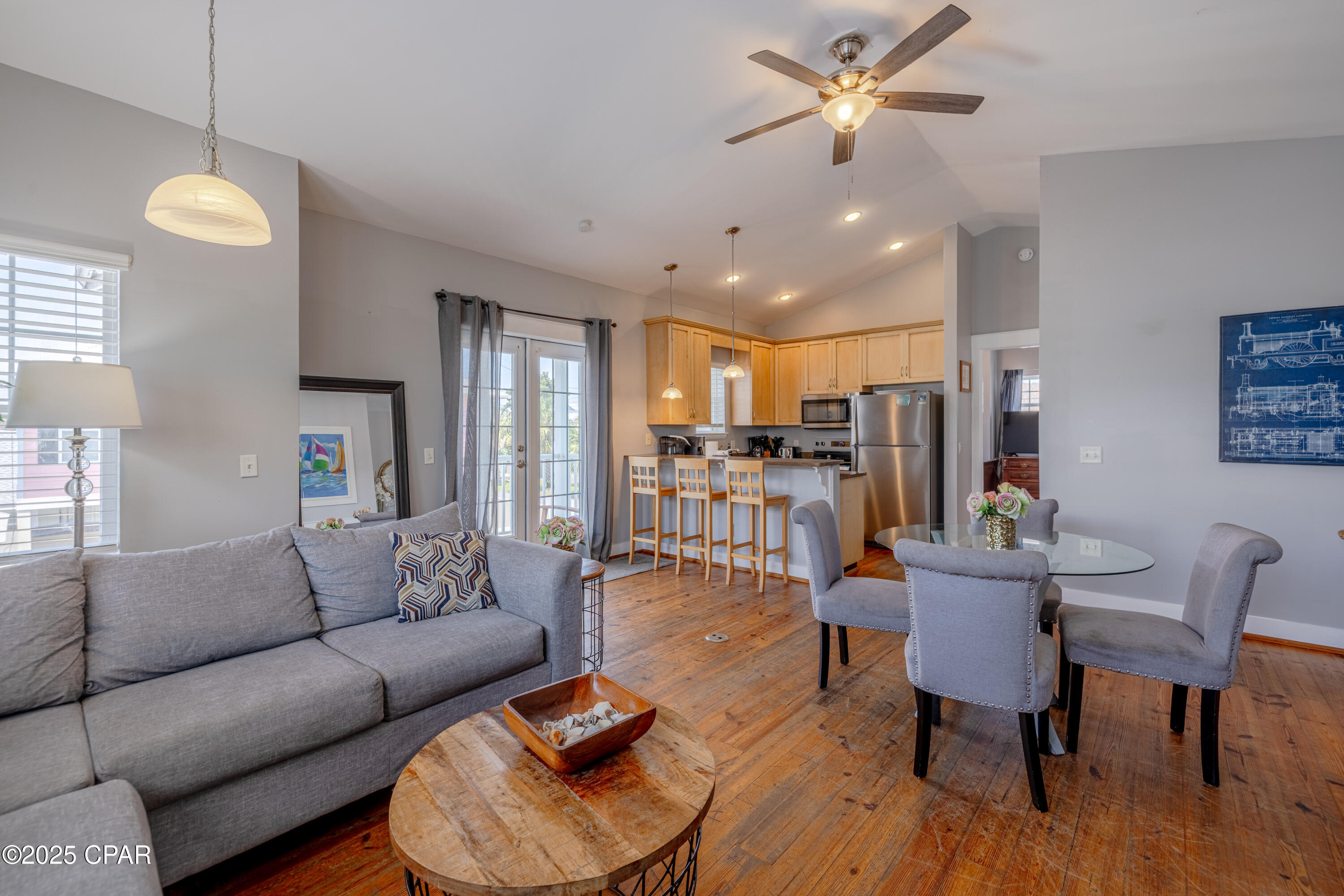 8410 Thomas Drive Panama City Beach FL 32408