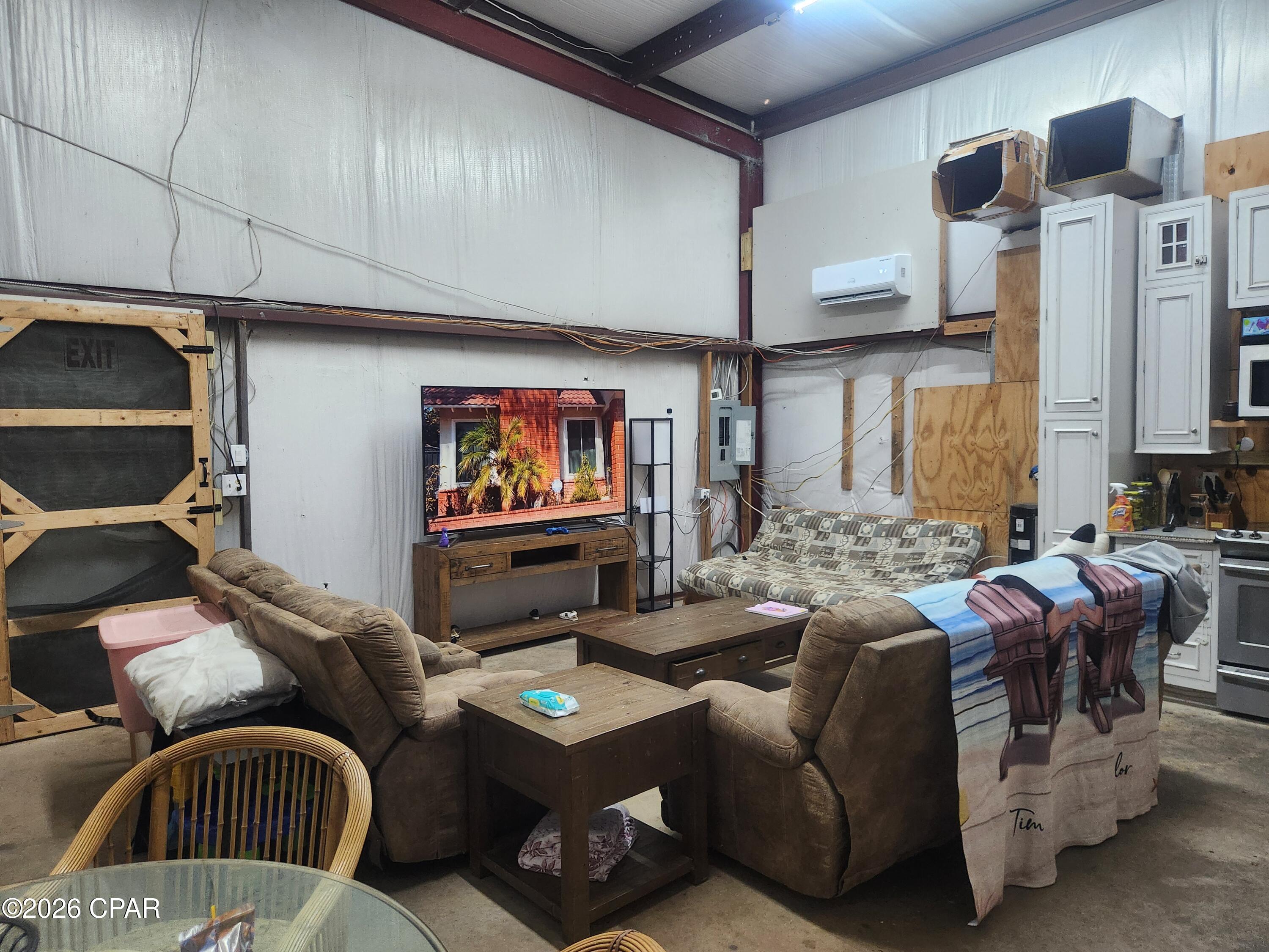 1529 Azo Lane Marianna FL 32448
