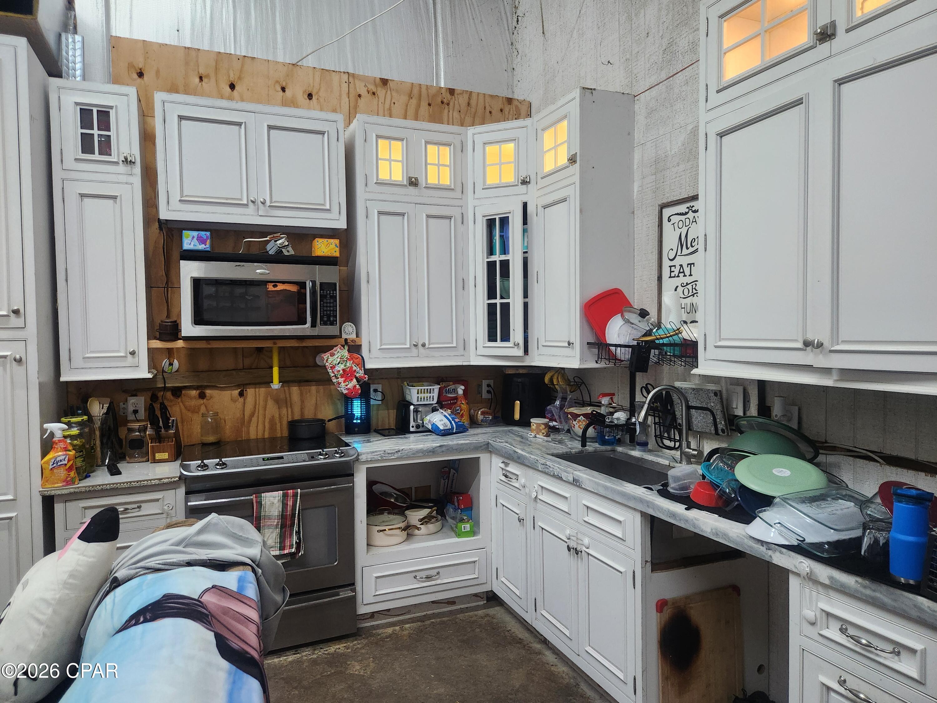 1529 Azo Lane Marianna FL 32448