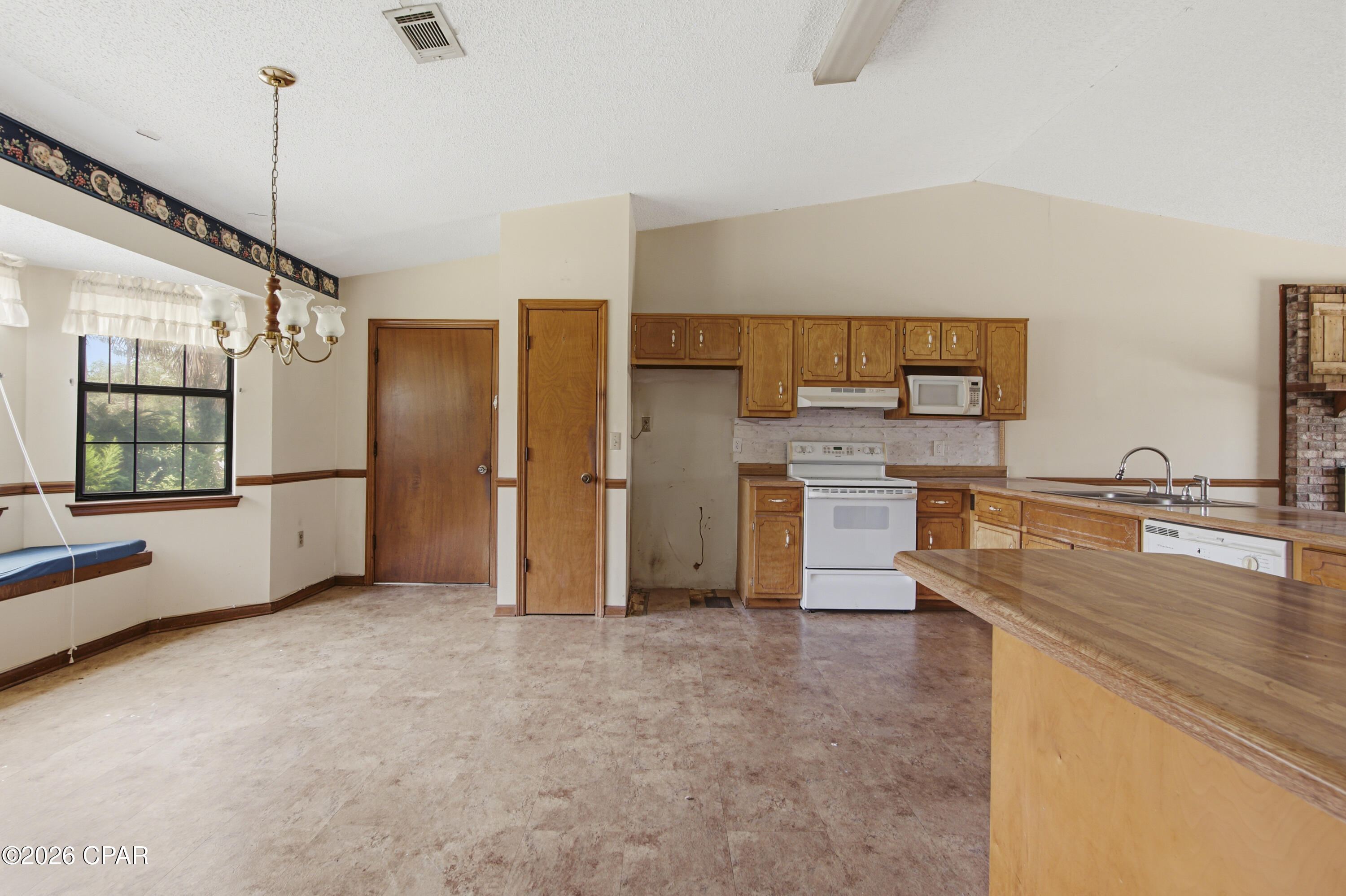619 16th Street Panama City Beach FL 32413