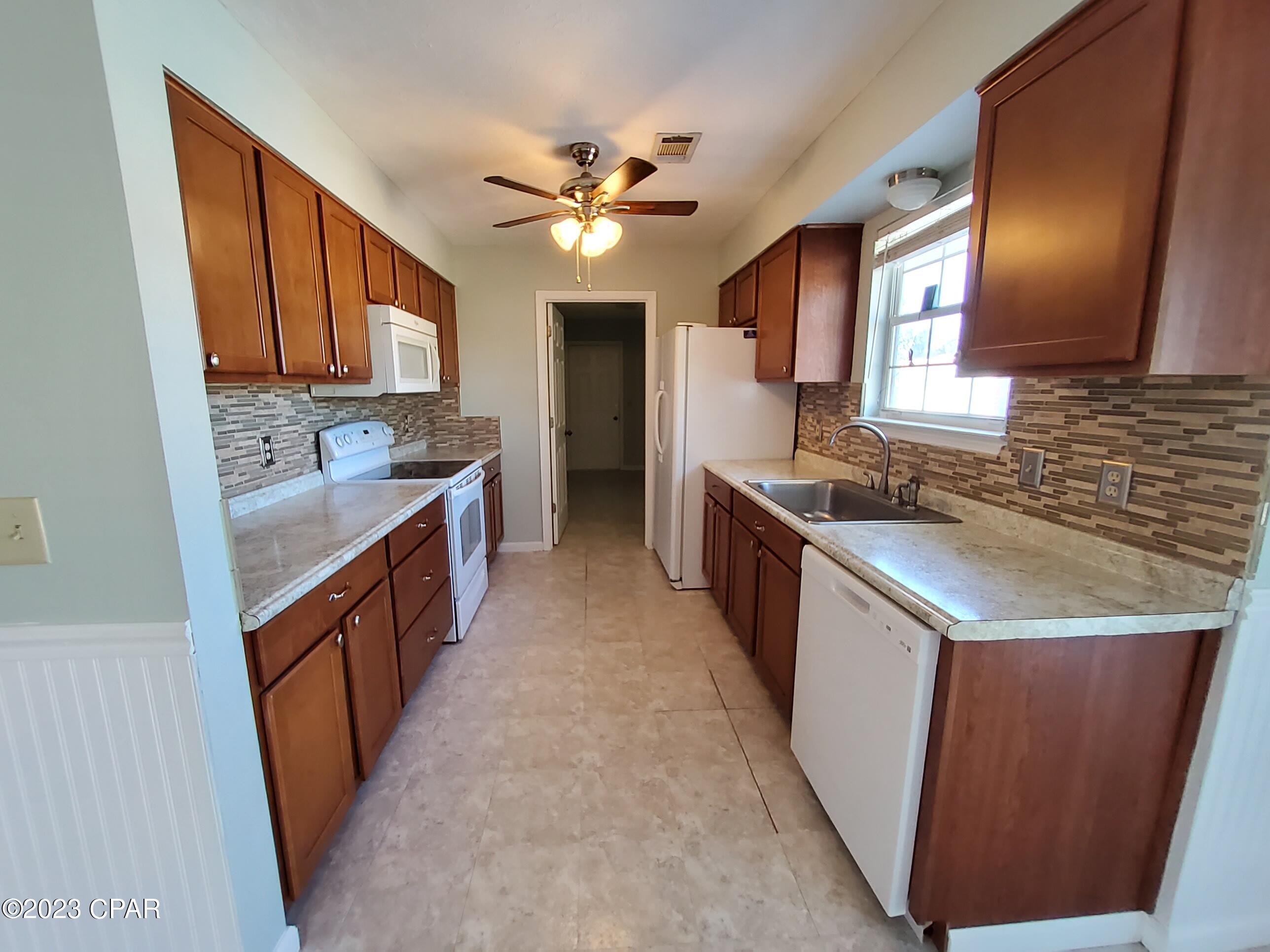 5117 Bayhead Road Youngstown FL 32466