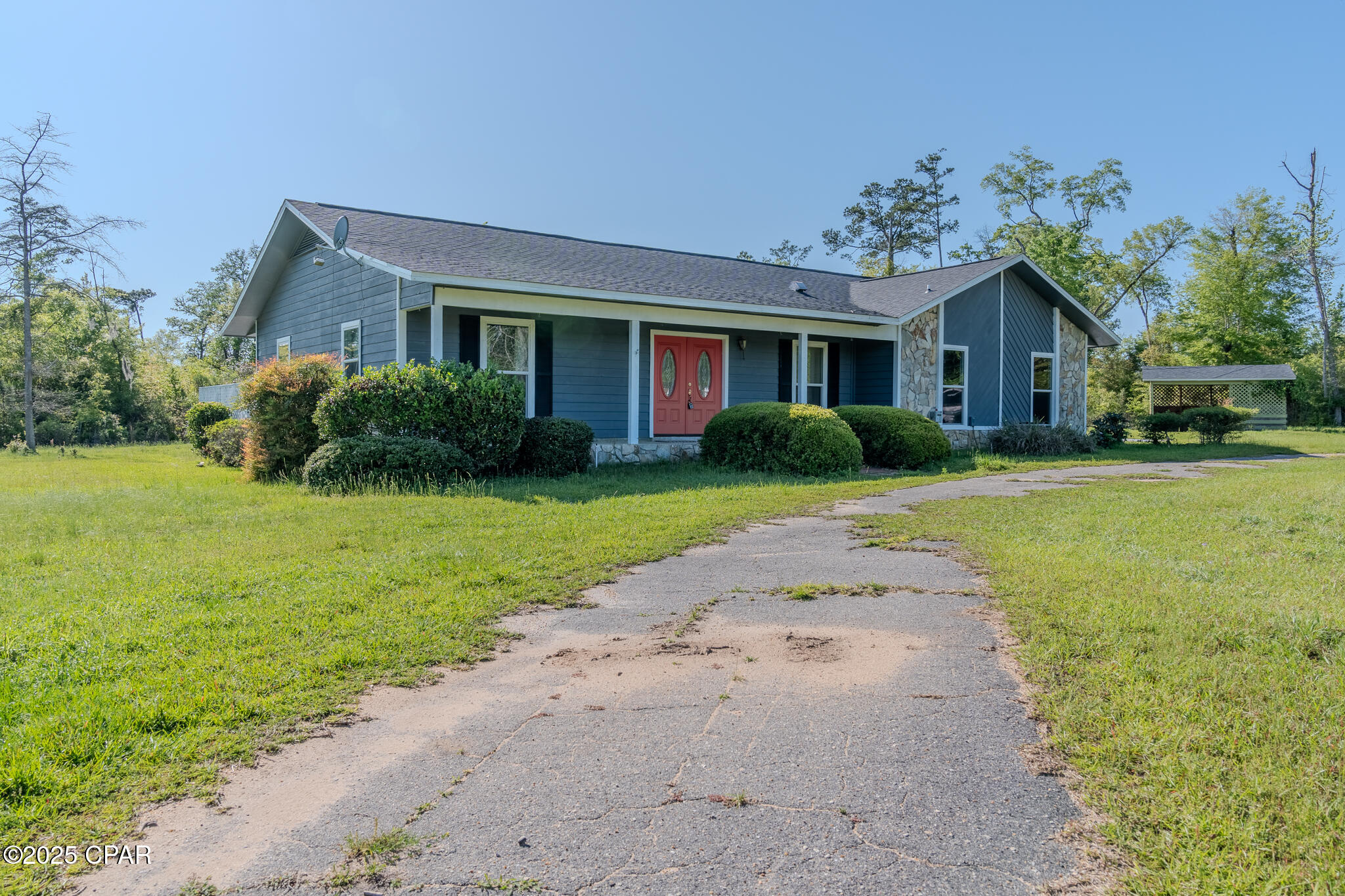 2613 Indian Springs Road Marianna FL 32446