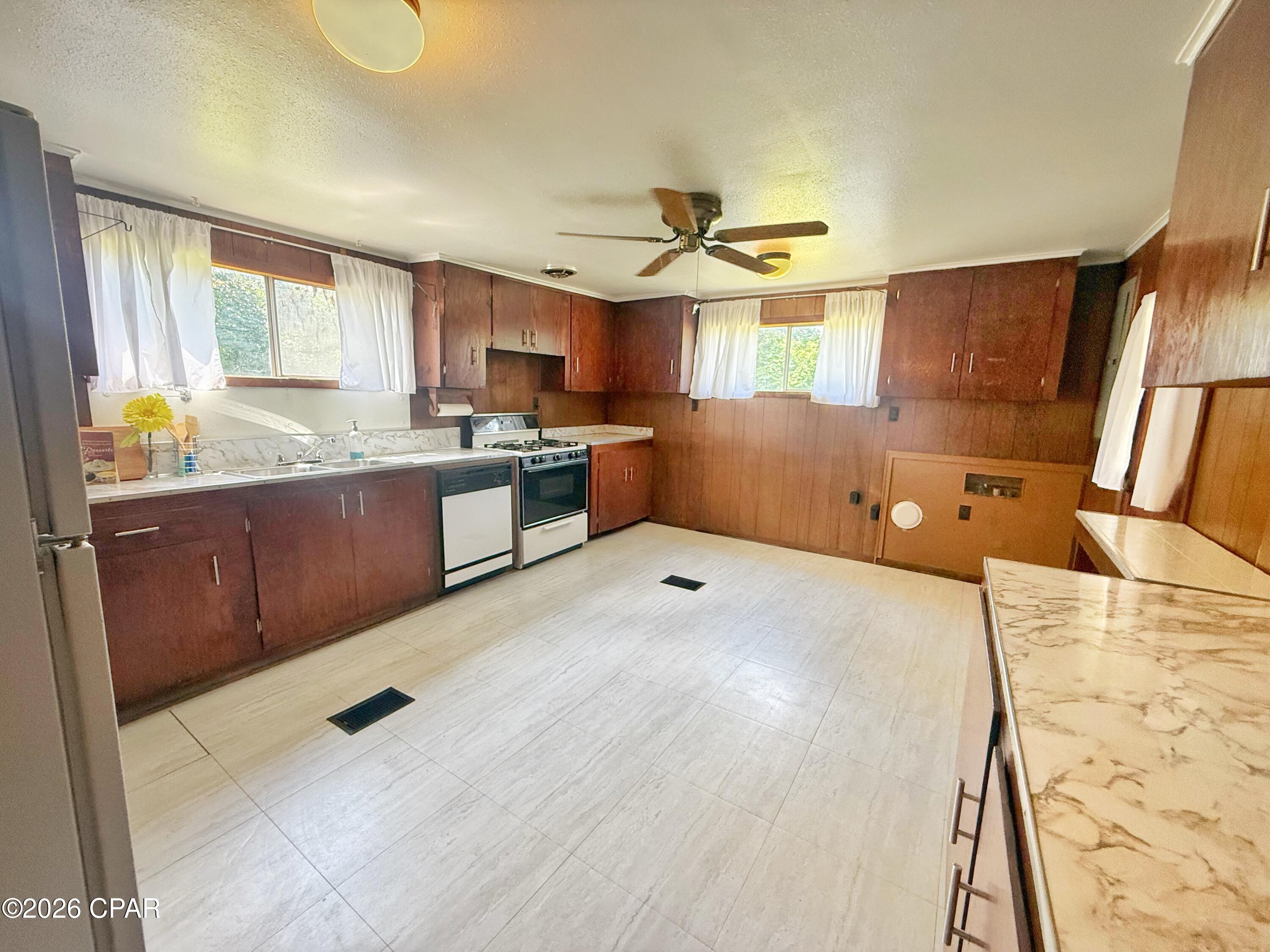 3013 Carters Mill Road Marianna FL 32446