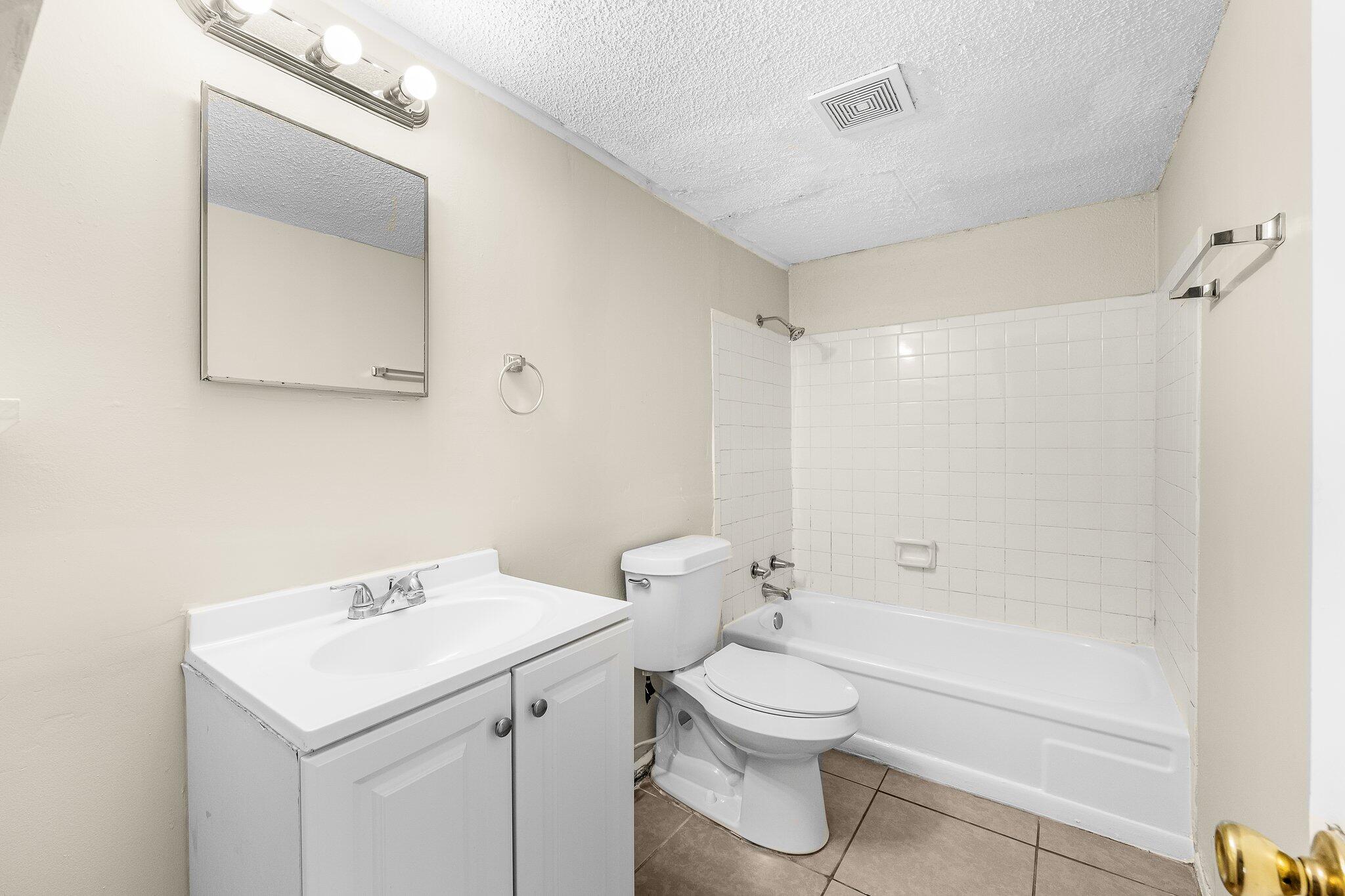 3510/ 3536 Saint John Street Panama City FL 32401