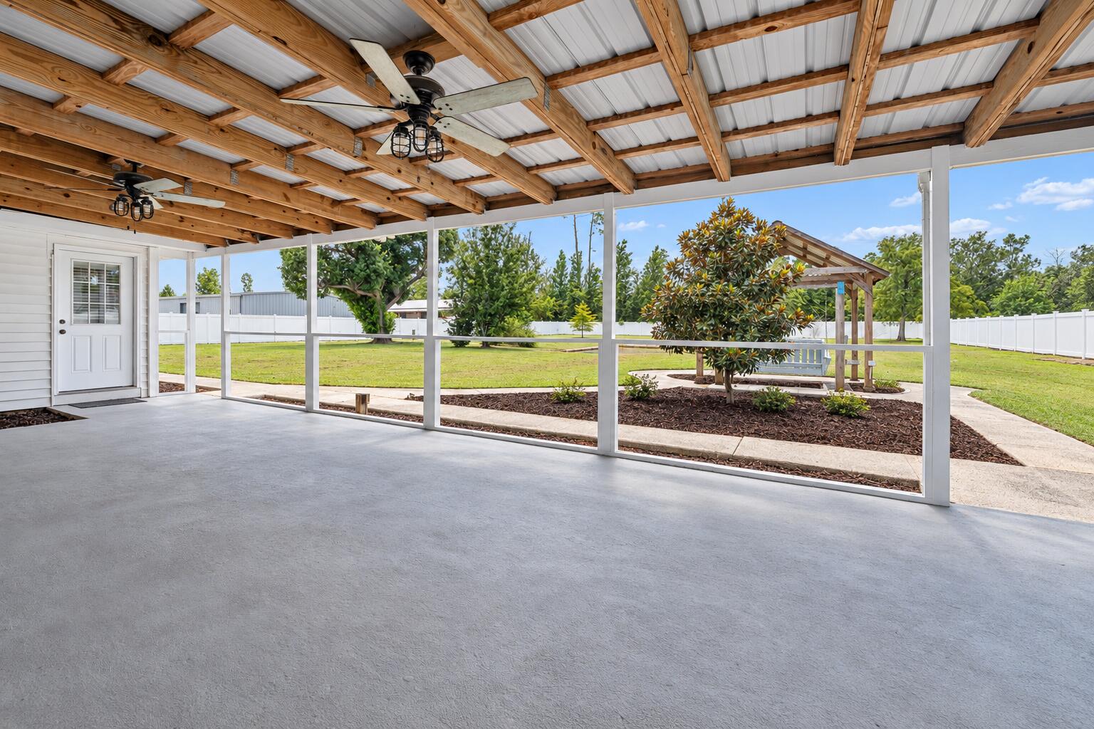2742 E Highway 390 Panama City FL 32405