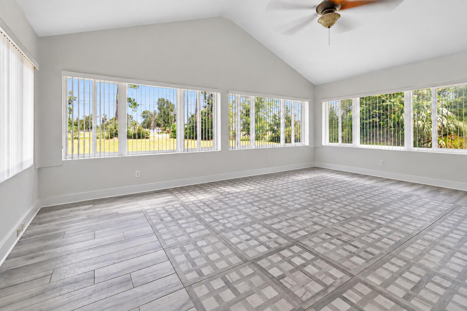 2742 E Highway 390 Panama City FL 32405