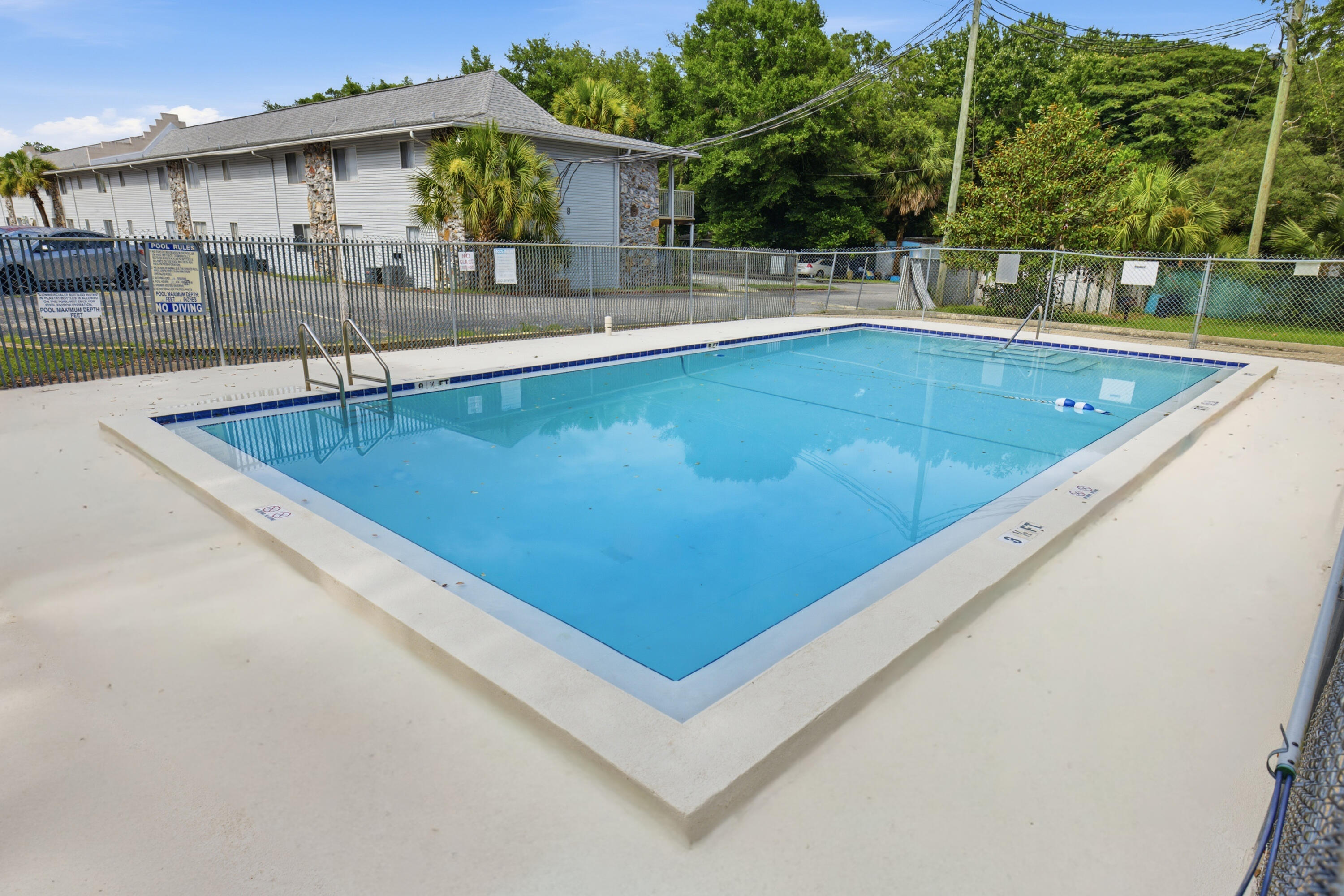 201 E College Boulevard Niceville FL 32578