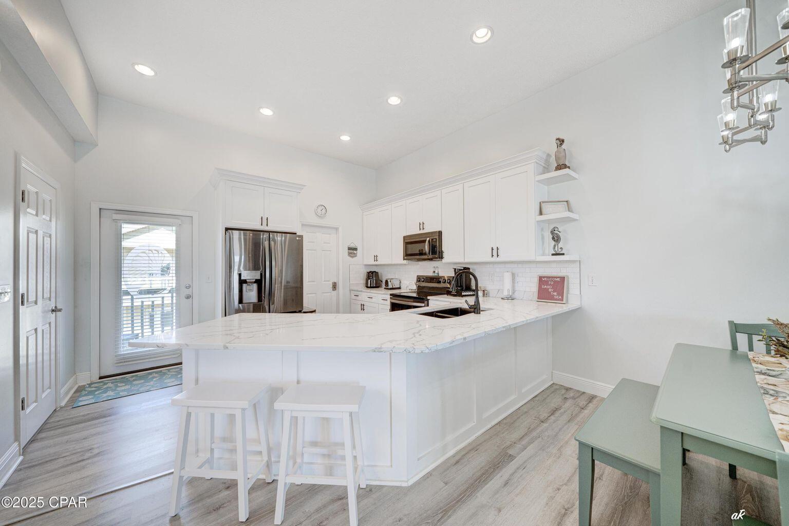 6724 Thomas Drive Panama City Beach FL 32408
