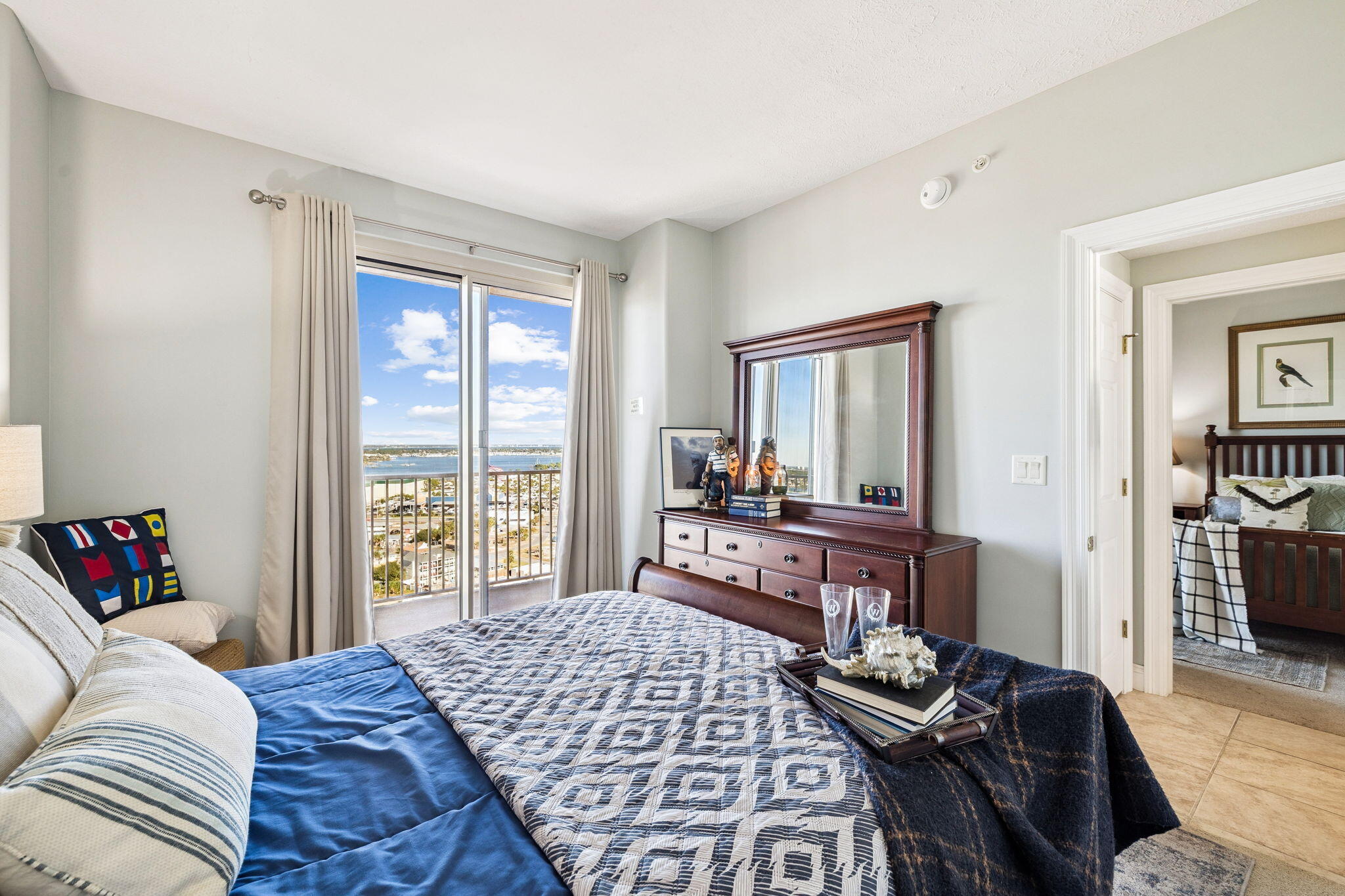 5004 Thomas Drive Panama City Beach FL 32408