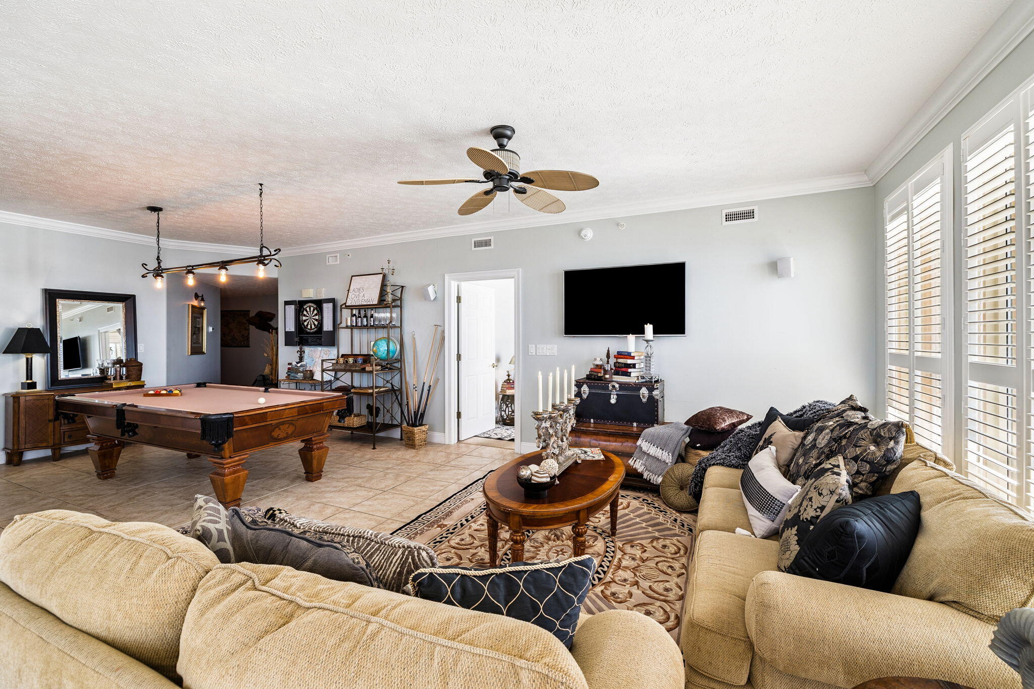 5004 Thomas Drive Panama City Beach FL 32408