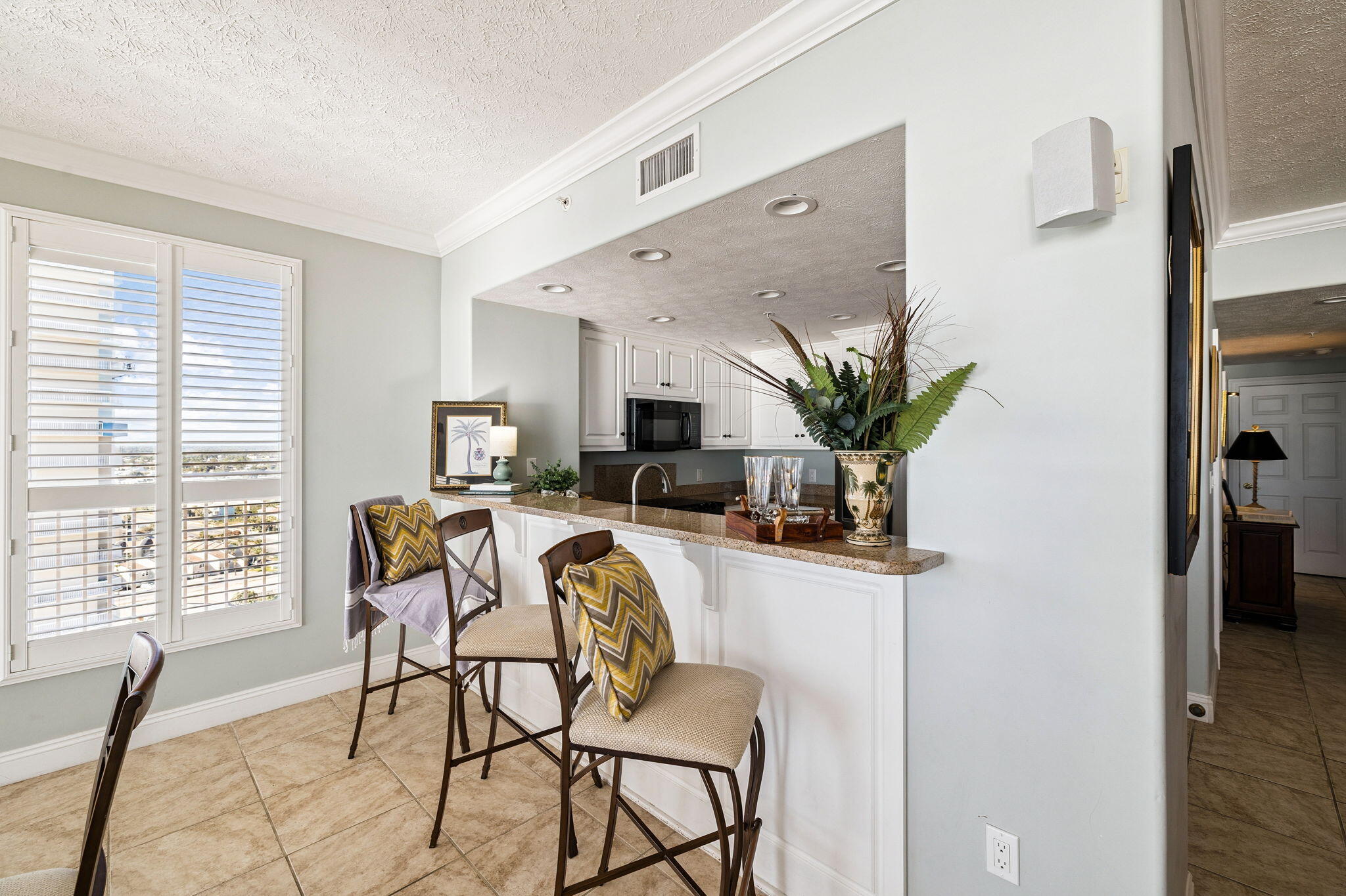 5004 Thomas Drive Panama City Beach FL 32408