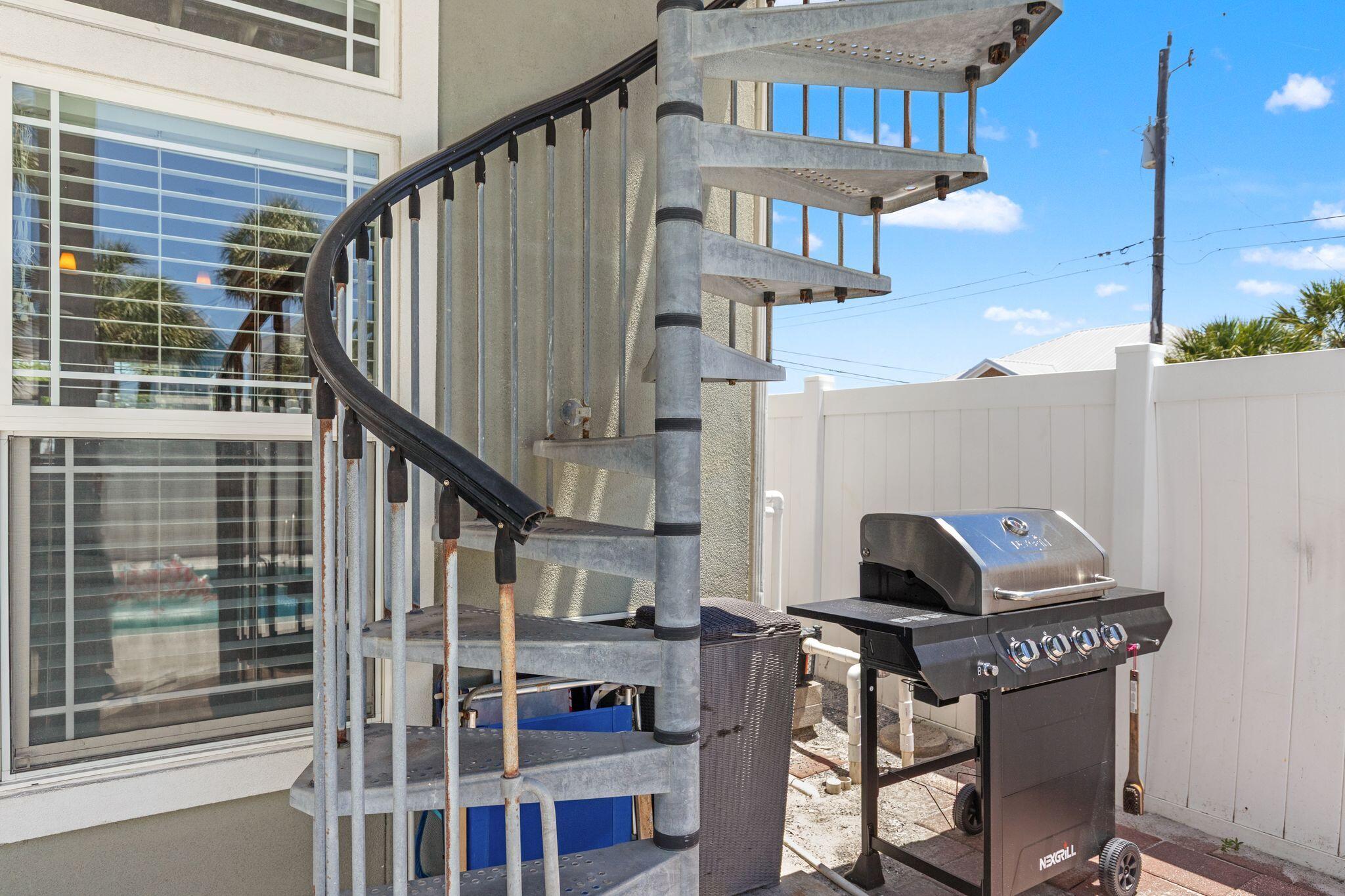 8319 Thomas Drive Panama City Beach FL 32408