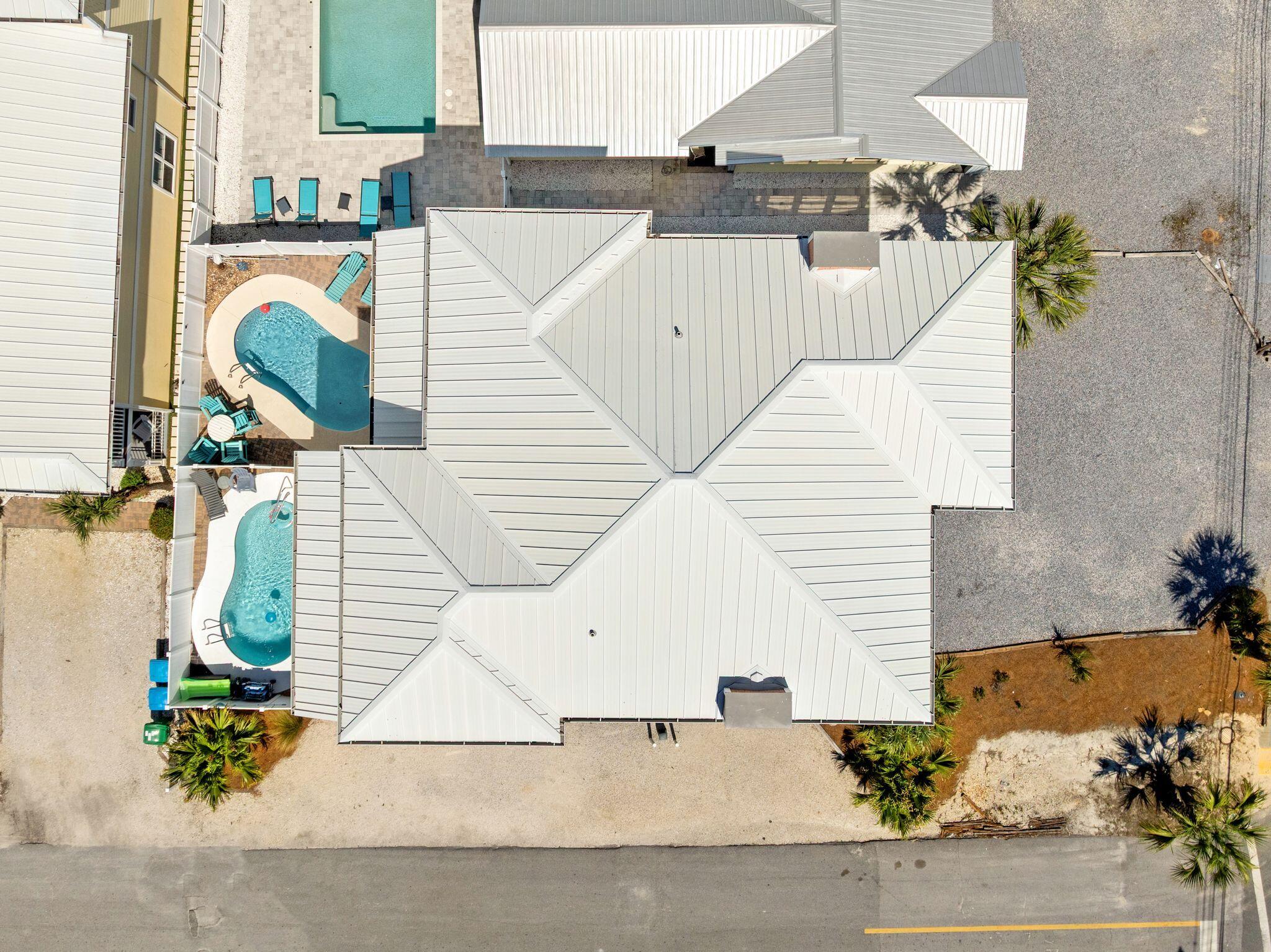 8319 Thomas Drive Panama City Beach FL 32408