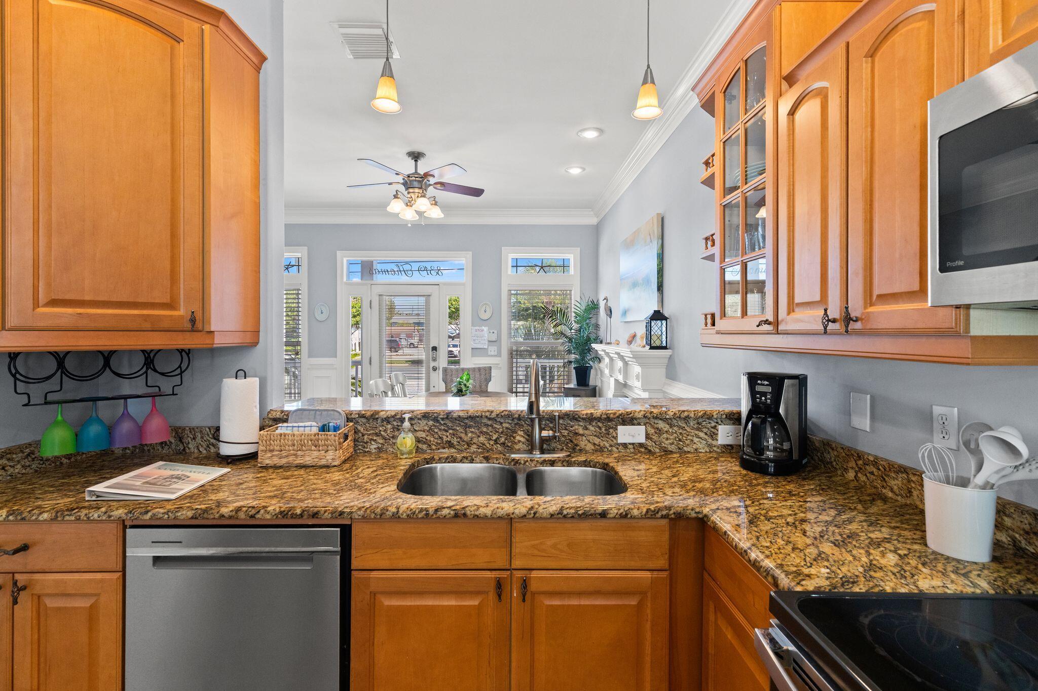 8319 Thomas Drive Panama City Beach FL 32408