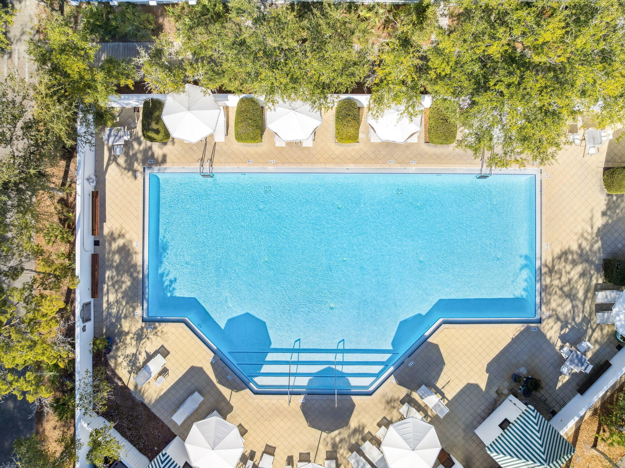 46 N Barrett Square Inlet Beach FL 32461