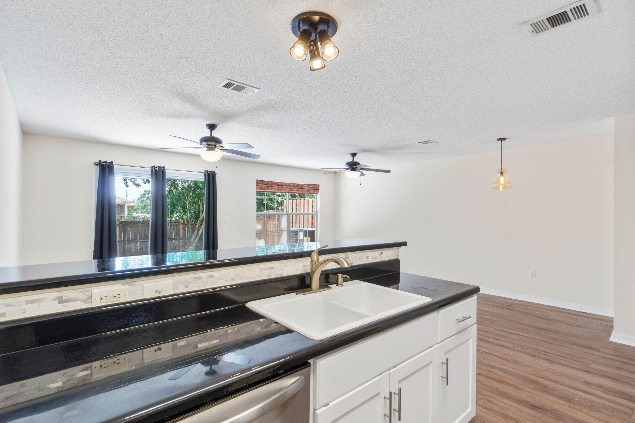 128 Noblat Drive Mary Esther FL 32569