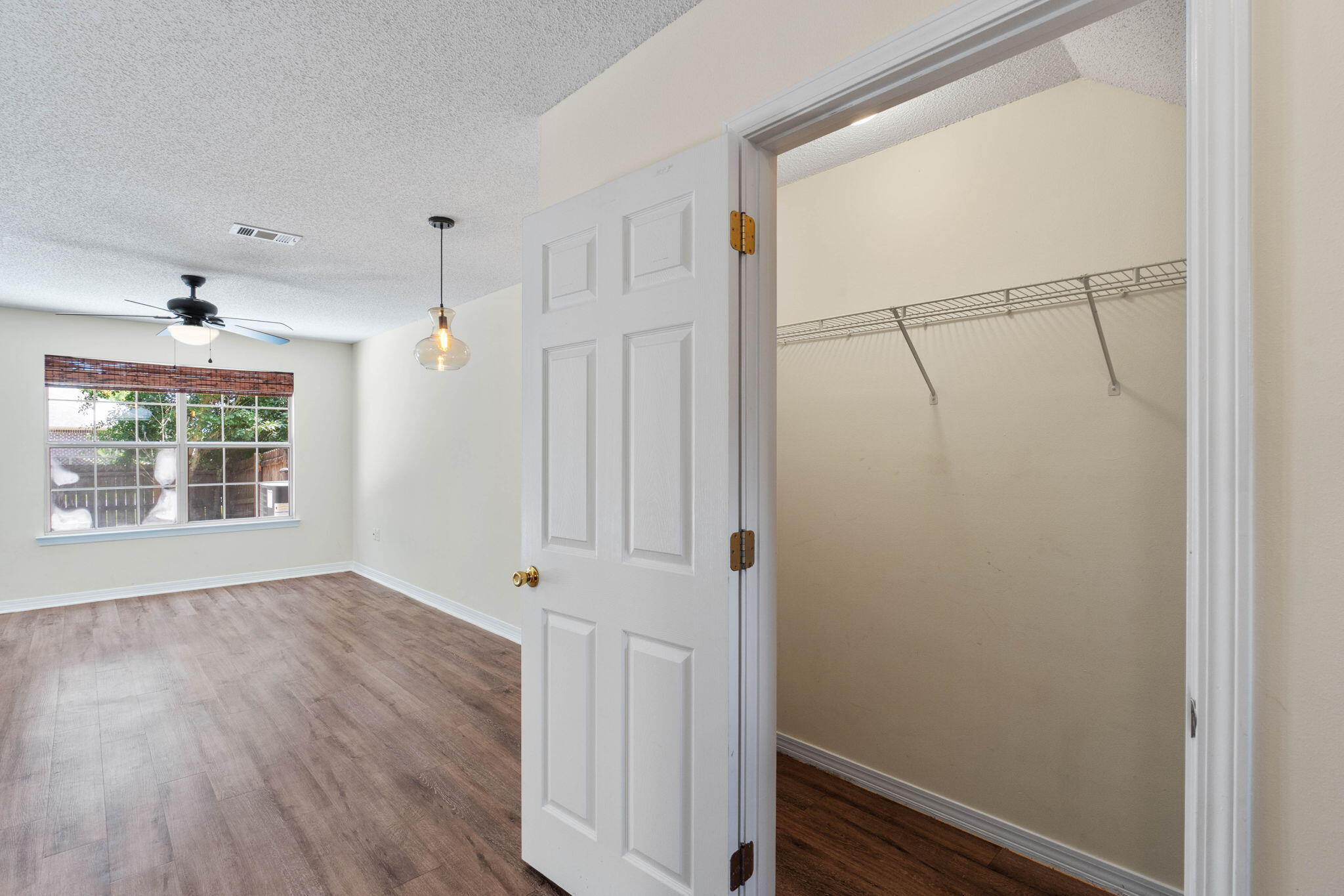 128 Noblat Drive Mary Esther FL 32569