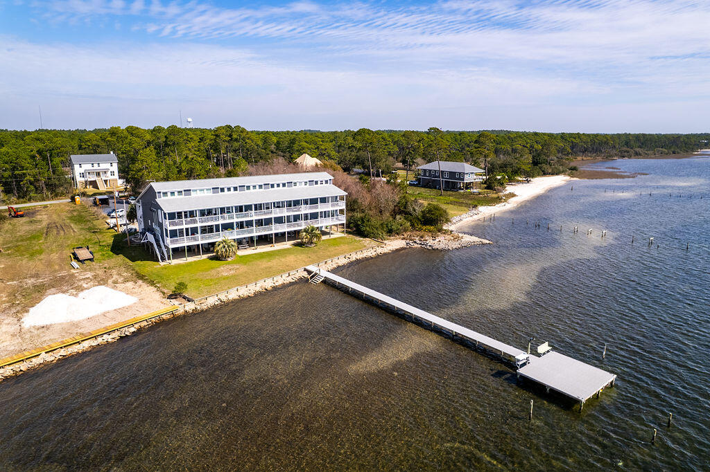 5539 Soundside Drive Gulf Breeze FL 32563